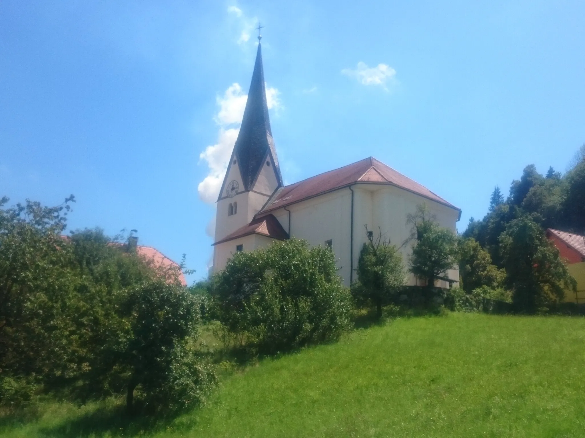 Photo showing: Sts. Hermagoras and Fortunatus Church (sl: cerkev sv. Mohorja in Fortunata) in Šoštanj. More info (in Slovenian only).