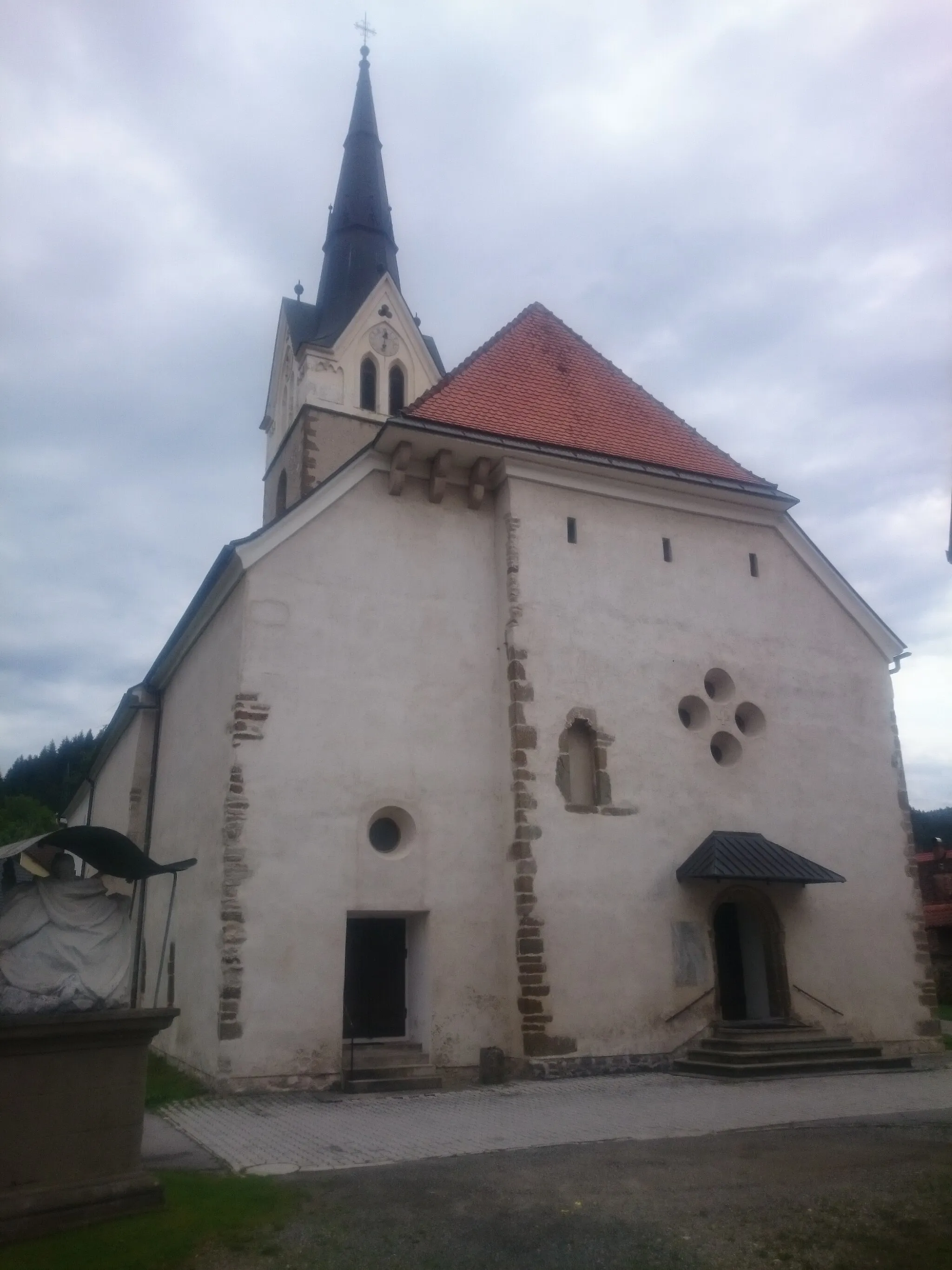 Photo showing: St. Nicholas' church in Vuzenica. More info: [3] and [4] (both in Slovenian only).