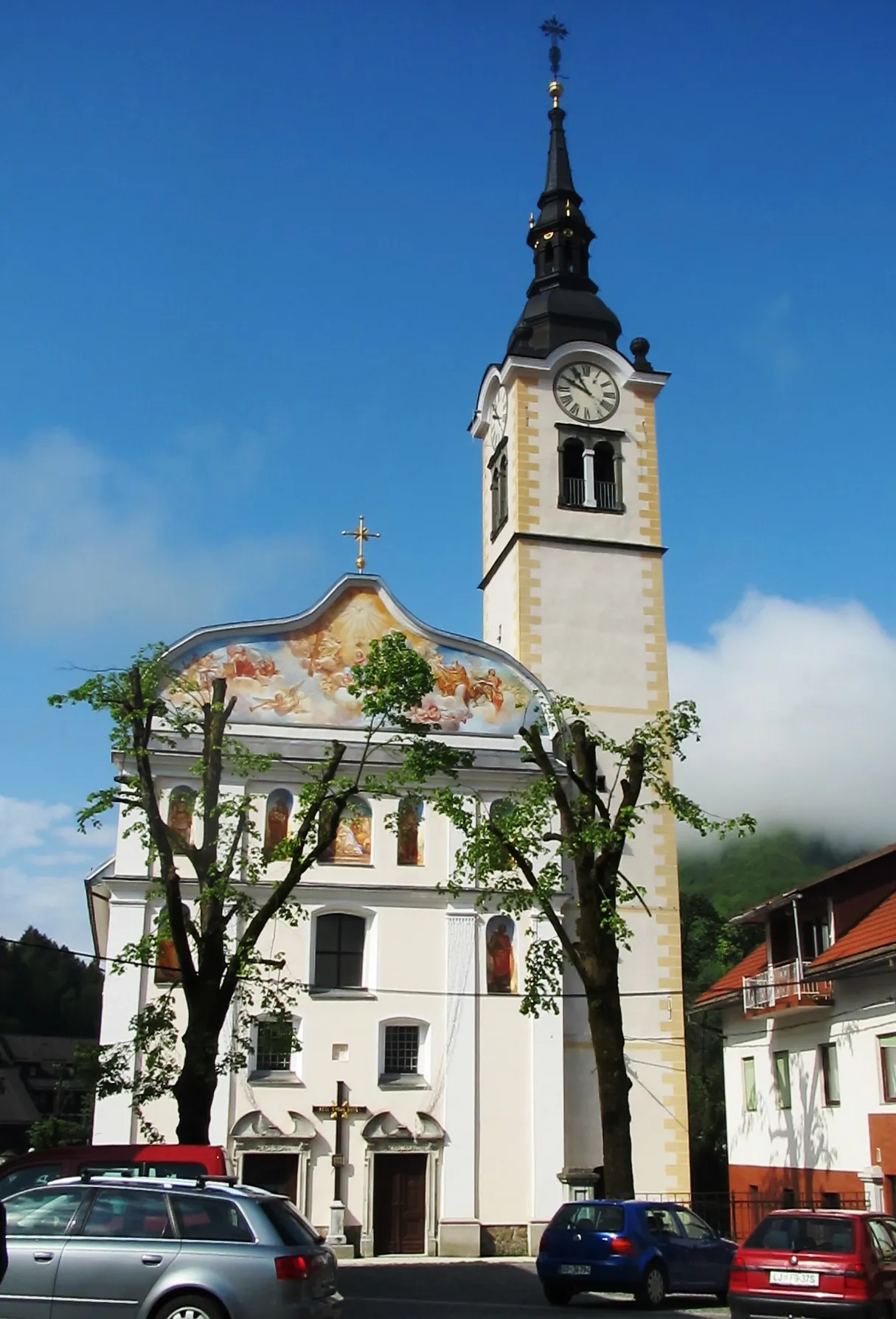 Photo showing: Church of Saint Anne in Cerkno, Slovenia.