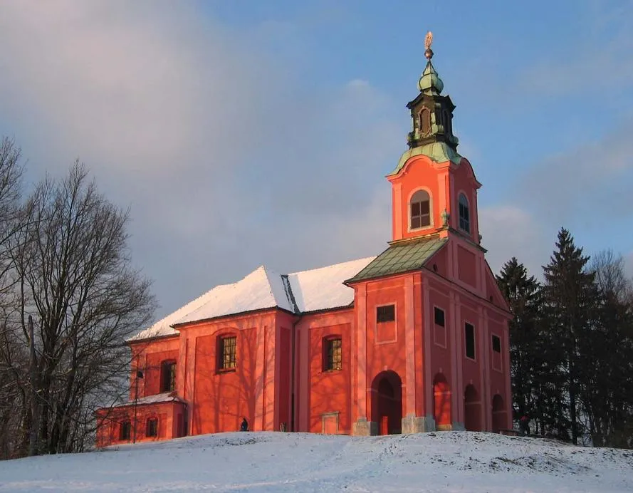 Photo showing: Maria's visitation church at Rožnik hill, Ljubljana. Originally built in 1740-47 and extensively renovated in 1823.

photo:Ziga 08:43, 1 May 2006 (UTC)