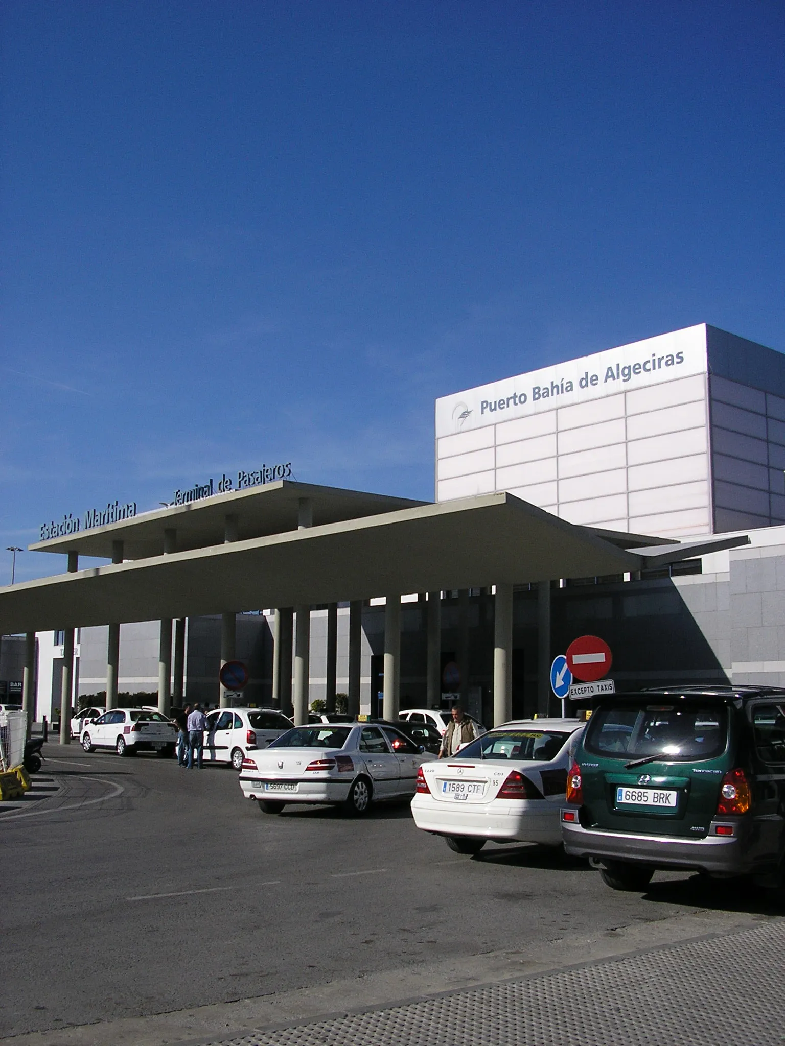 Photo showing: Terminal de pasajeros del puerto de Algeciras, Andalucía, España