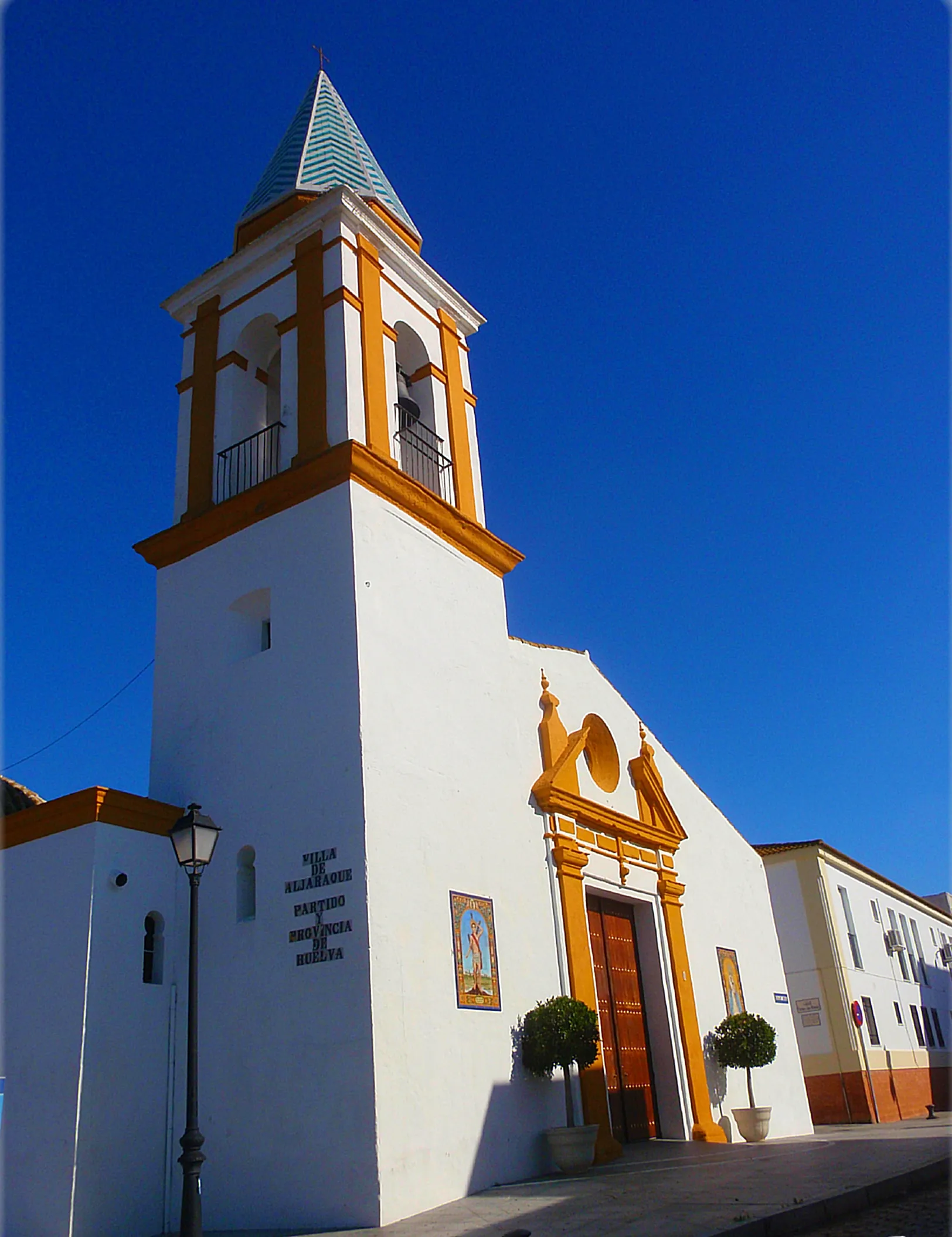 Photo showing: Vista de la Iglesia de Nuestra Señora de los Remedios, en el municipio de Aljaraque (España).