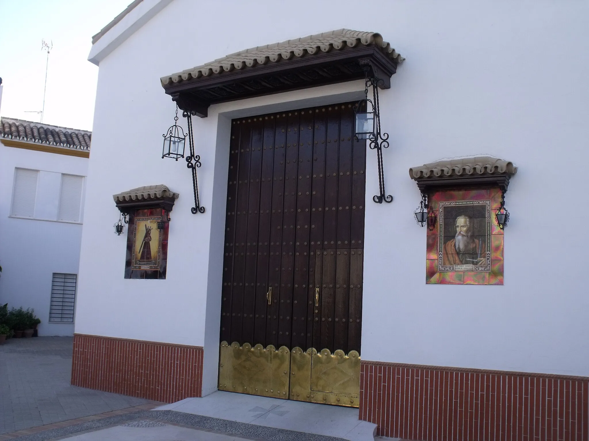 Photo showing: Puerta de acceso