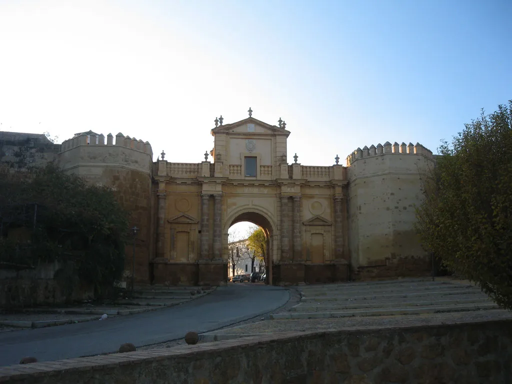 Photo showing: Puerta de Córdoba, Carmona-Sevilla-Andalucía-España