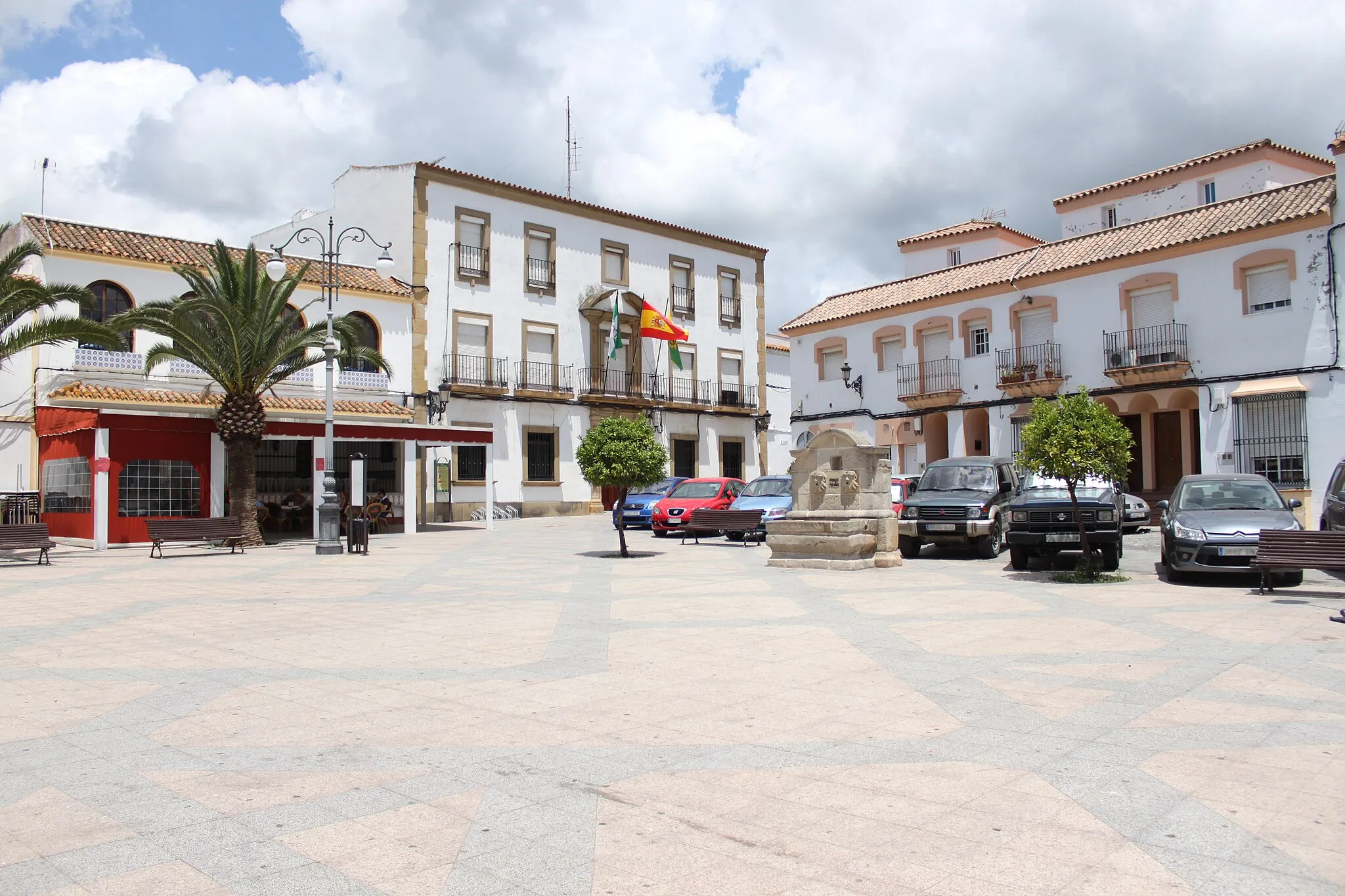 Photo showing: Plaza de la Iglesia, Los Barrios, Andalucía, España
