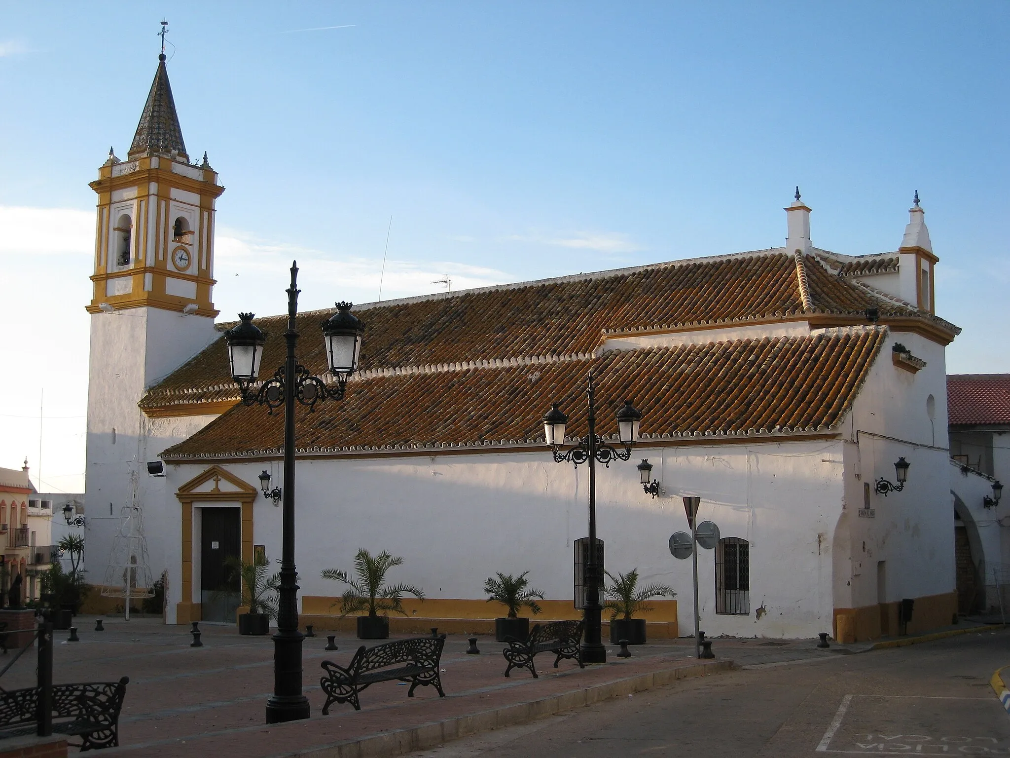 Photo showing: Iglesia de San Vicente Mártir en Lucena del Puerto (Huelva), Spain