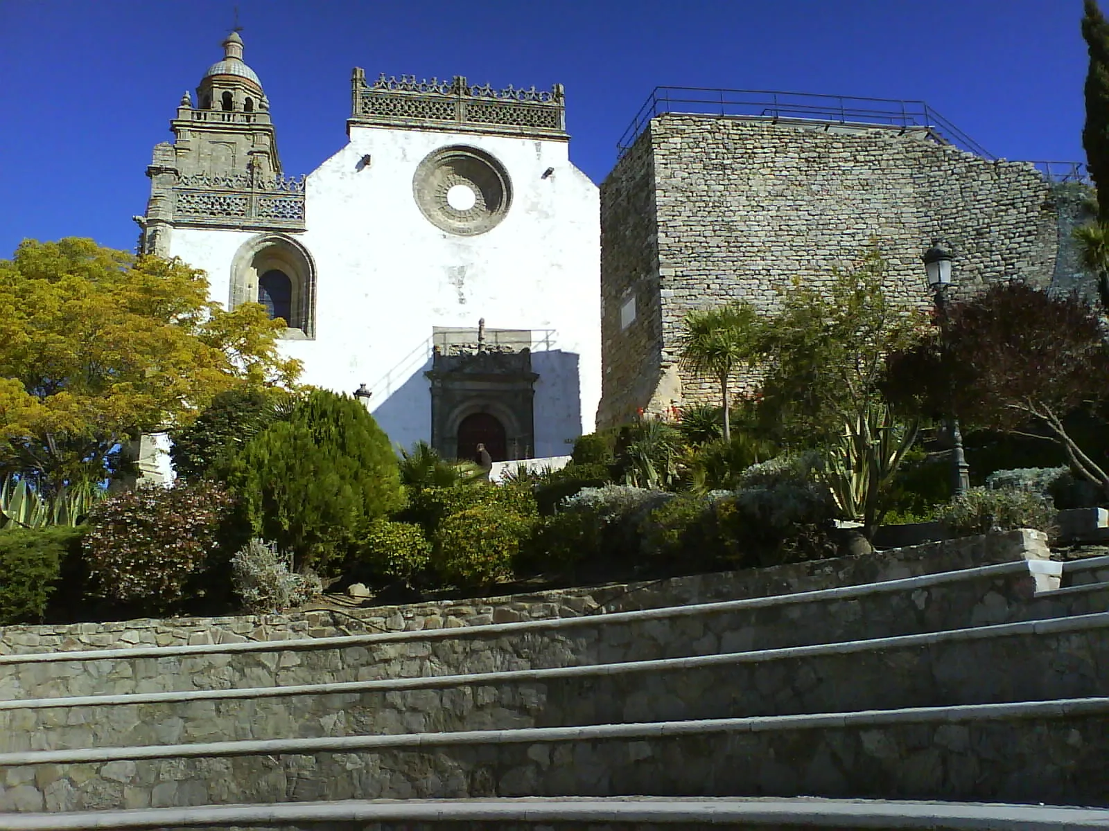 Photo showing: Fachada principal de la Iglesia Mayor de Santa María la Coronada. En Medina Sidonia (Cádiz)