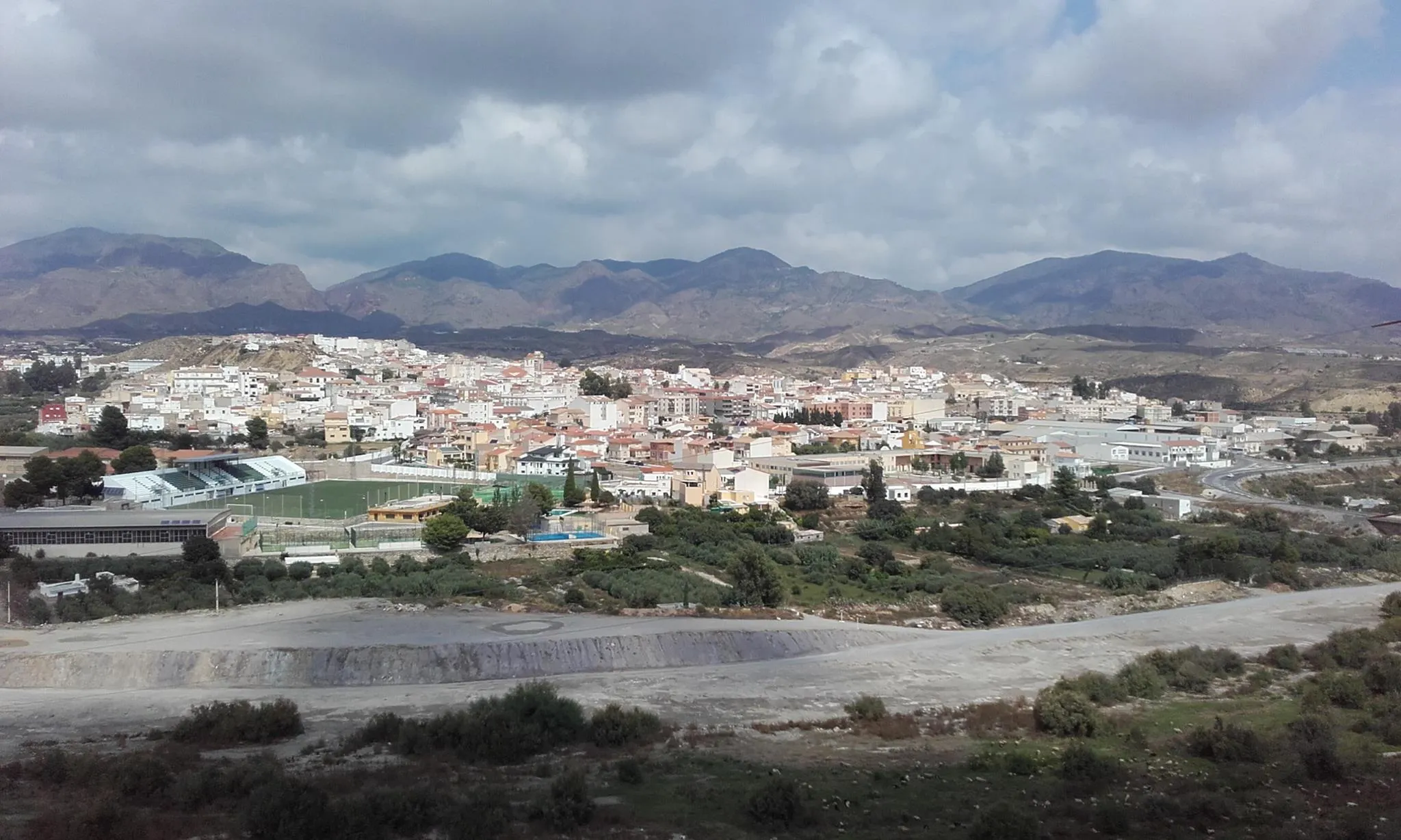 Photo showing: Imagen de Olula del Río desde fuera