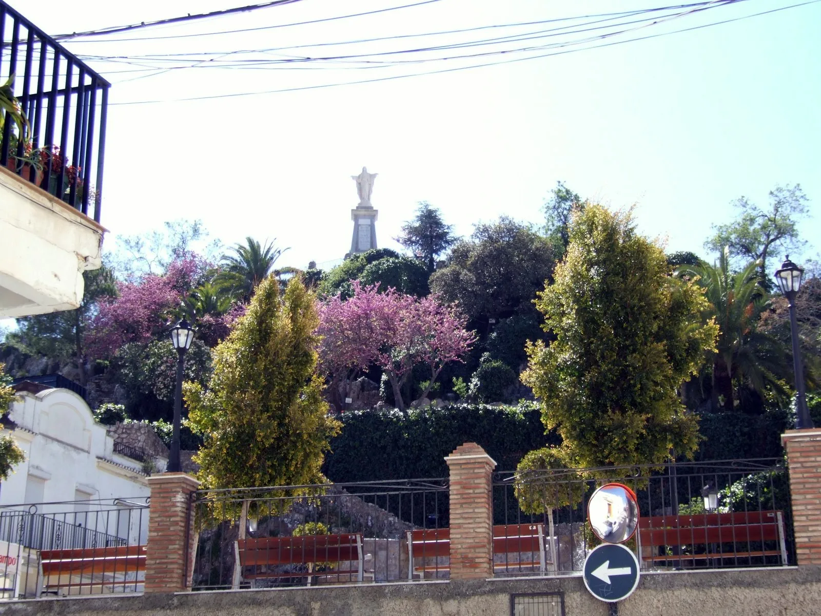 Photo showing: Peñón del Sagrado Corazón, Olvera