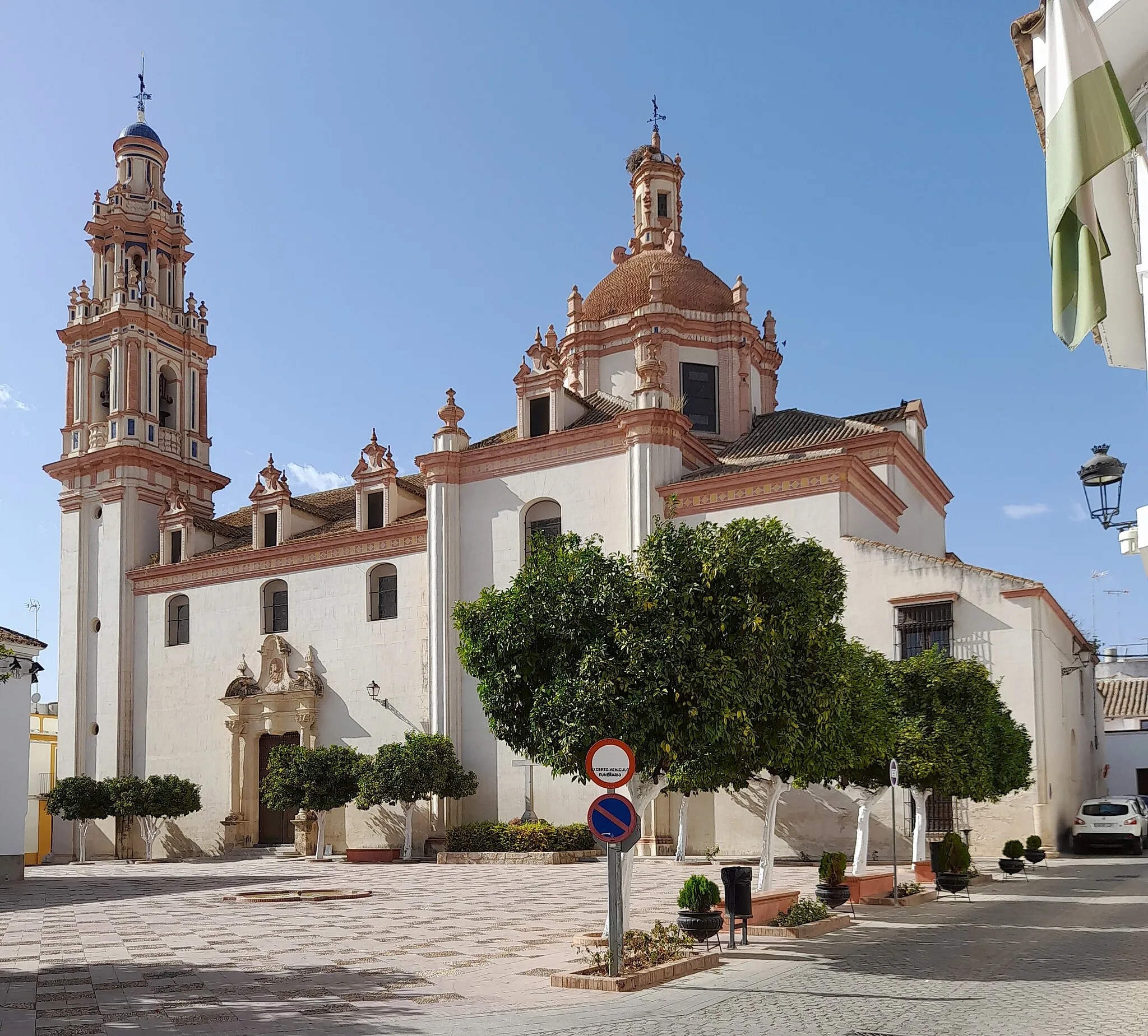Photo showing: Iglesia de San Pedro. Peñaflor
