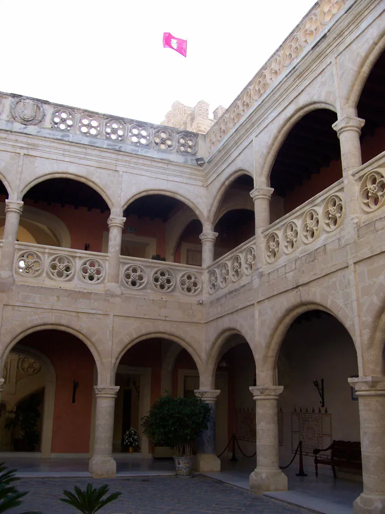 Photo showing: Patio del castillo de Luna, en Rota-Cadiz-Andalucía-España