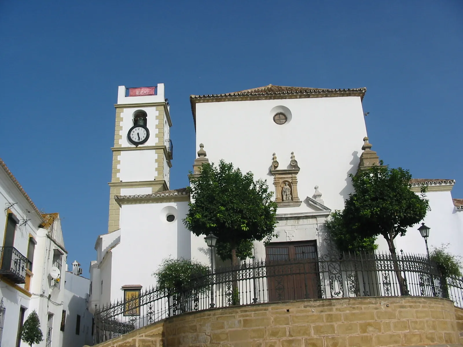Photo showing: Parroquia Santa María la Coronada (Saint Mary the Crowned Parish Church), en:San Roque, Cádiz, en:Andalusia