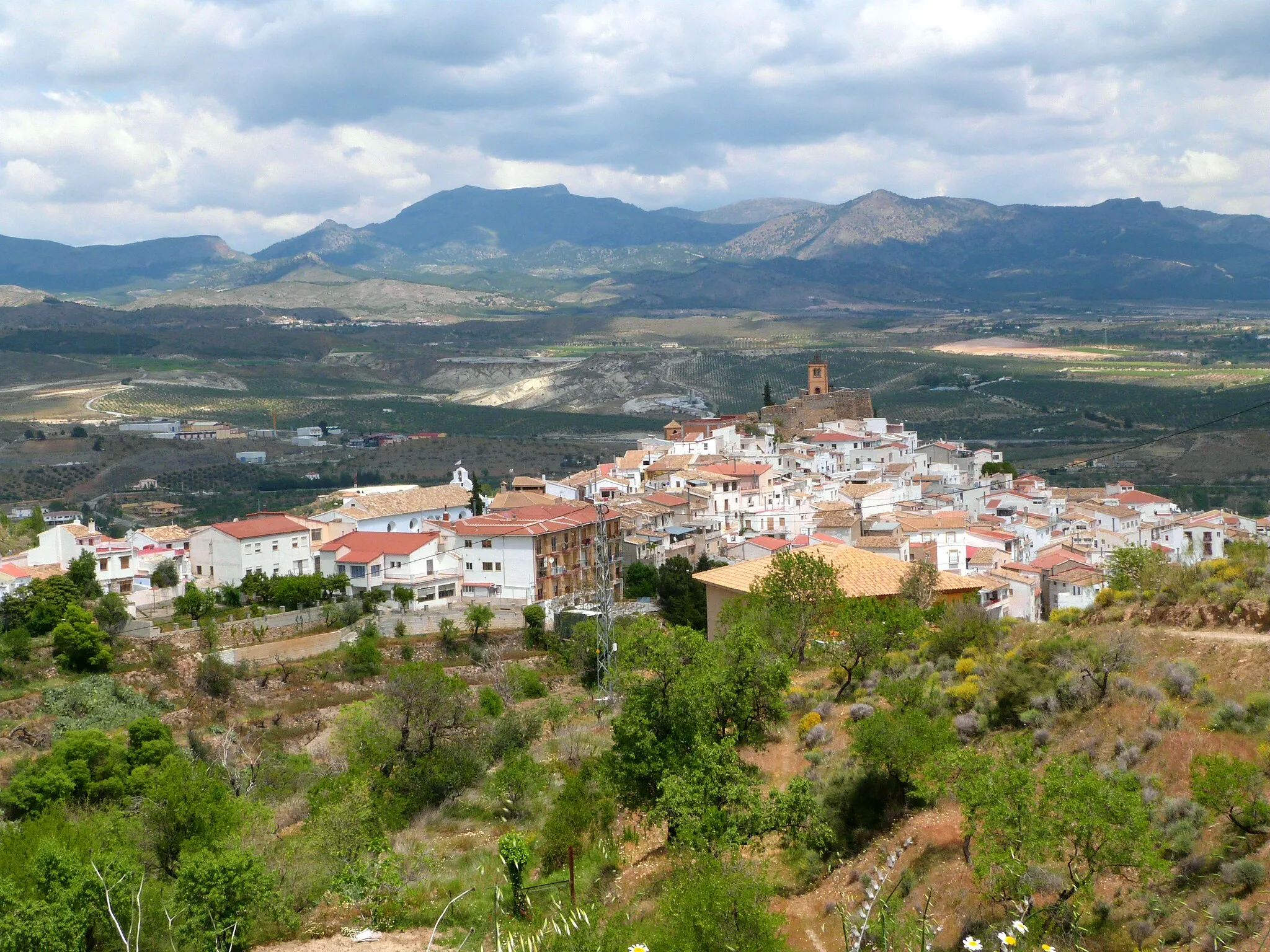 Photo showing: Serón