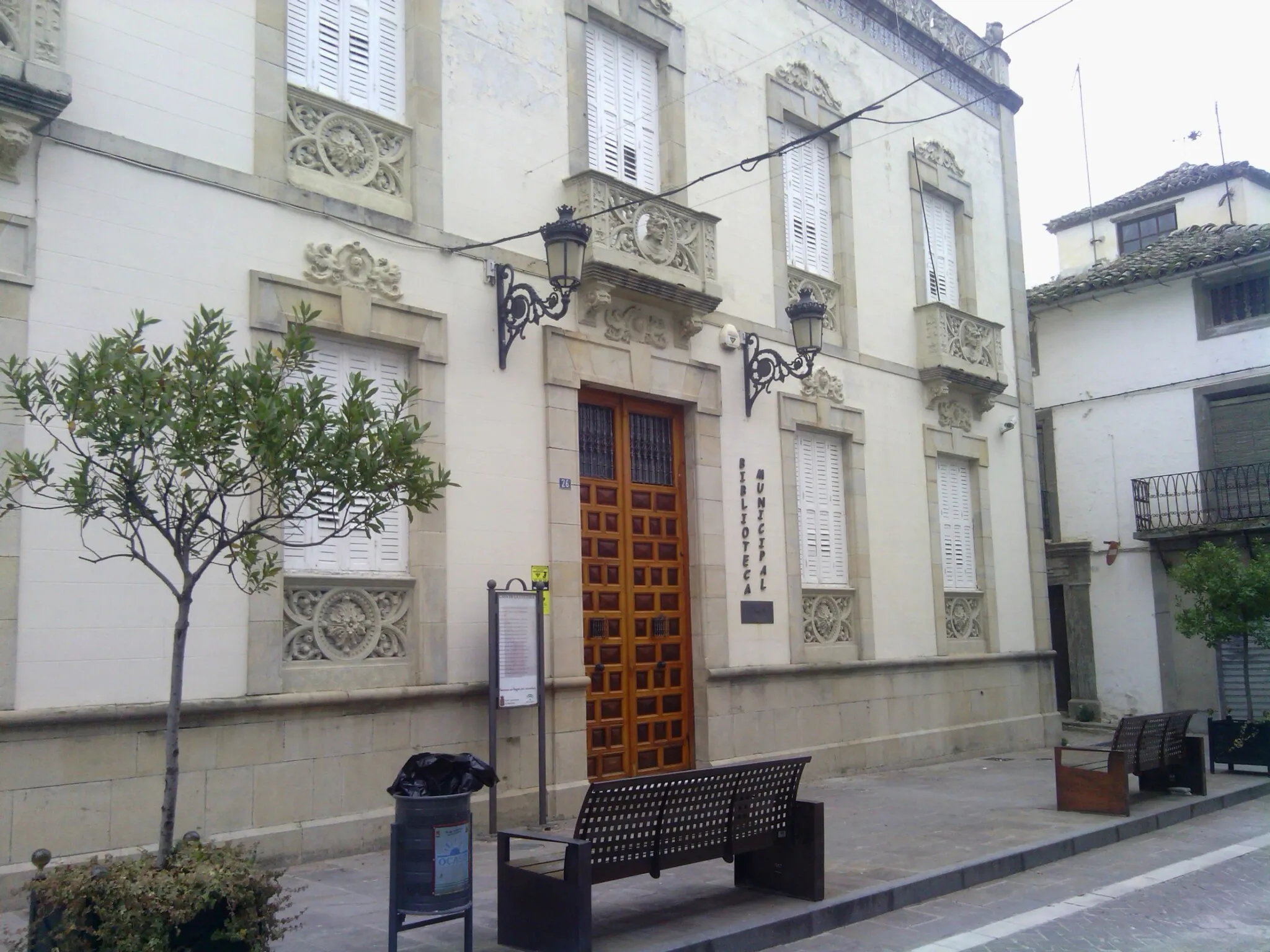 Photo showing: Biblioteca municipal de Villacarrillo.