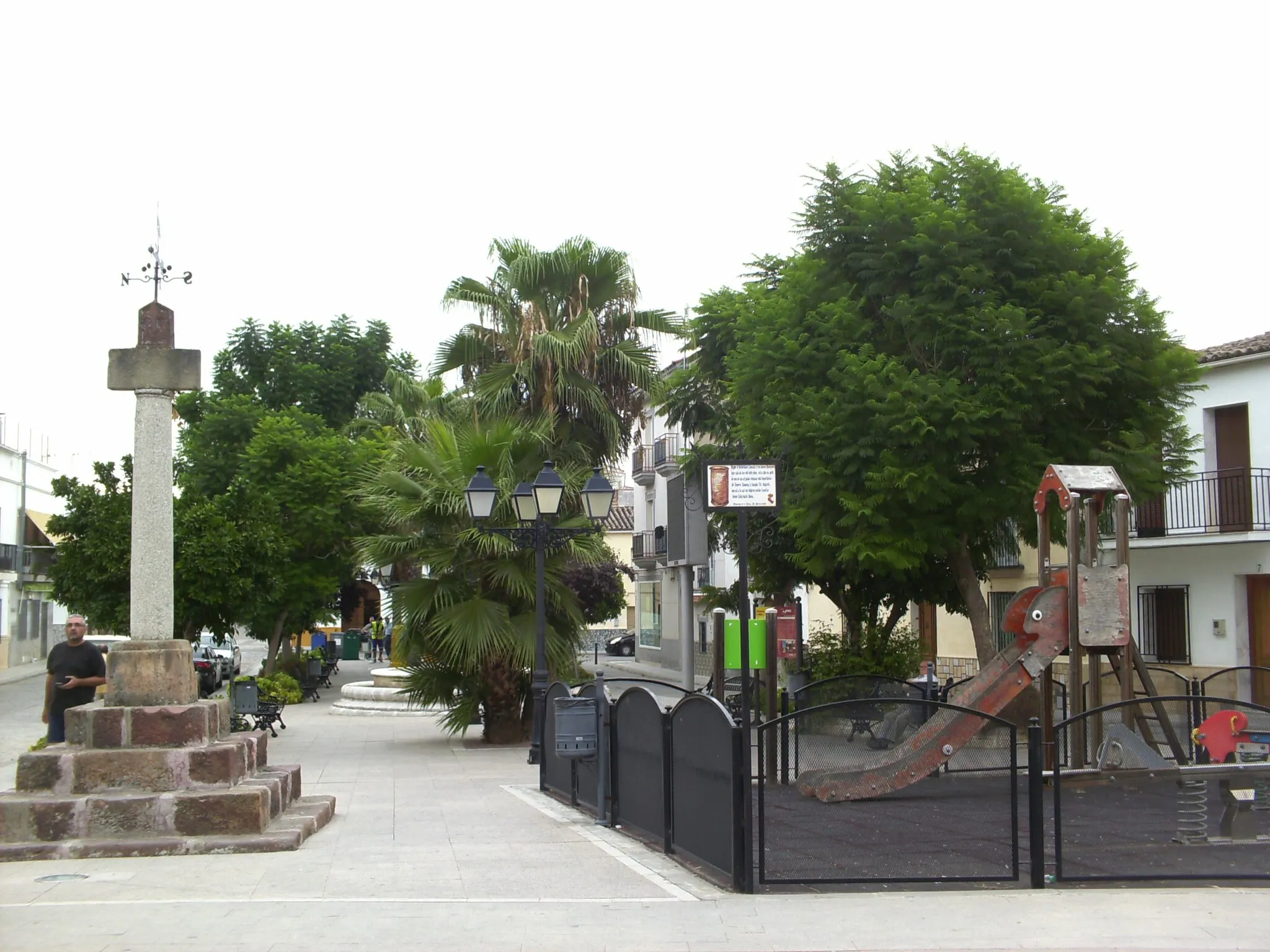 Photo showing: Plaza de la Autonomía, en Villanueva de la Reina.