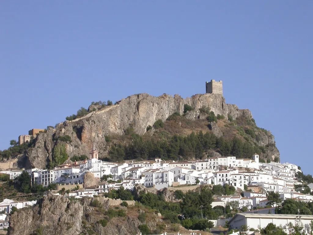 Photo showing: Vista de Zahara de la Sierra (Cádiz, España)