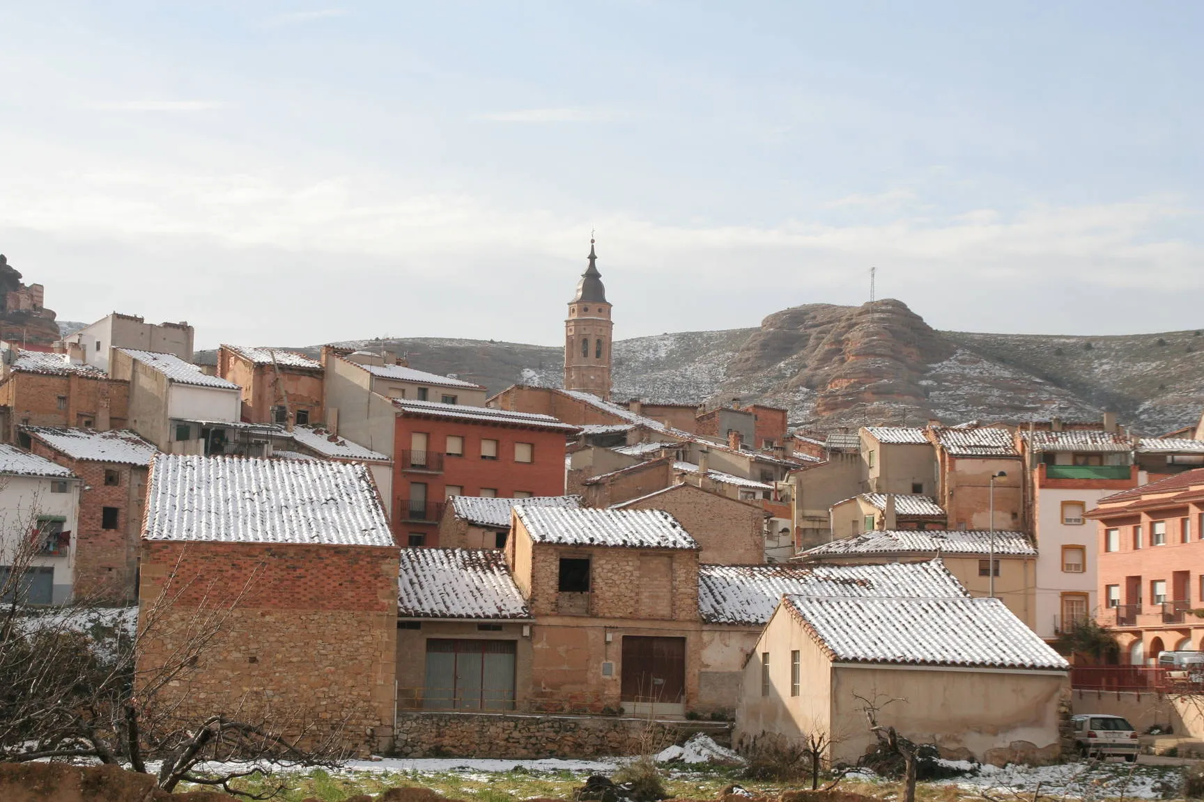 Photo showing: Tejados nevados en Alcorisa