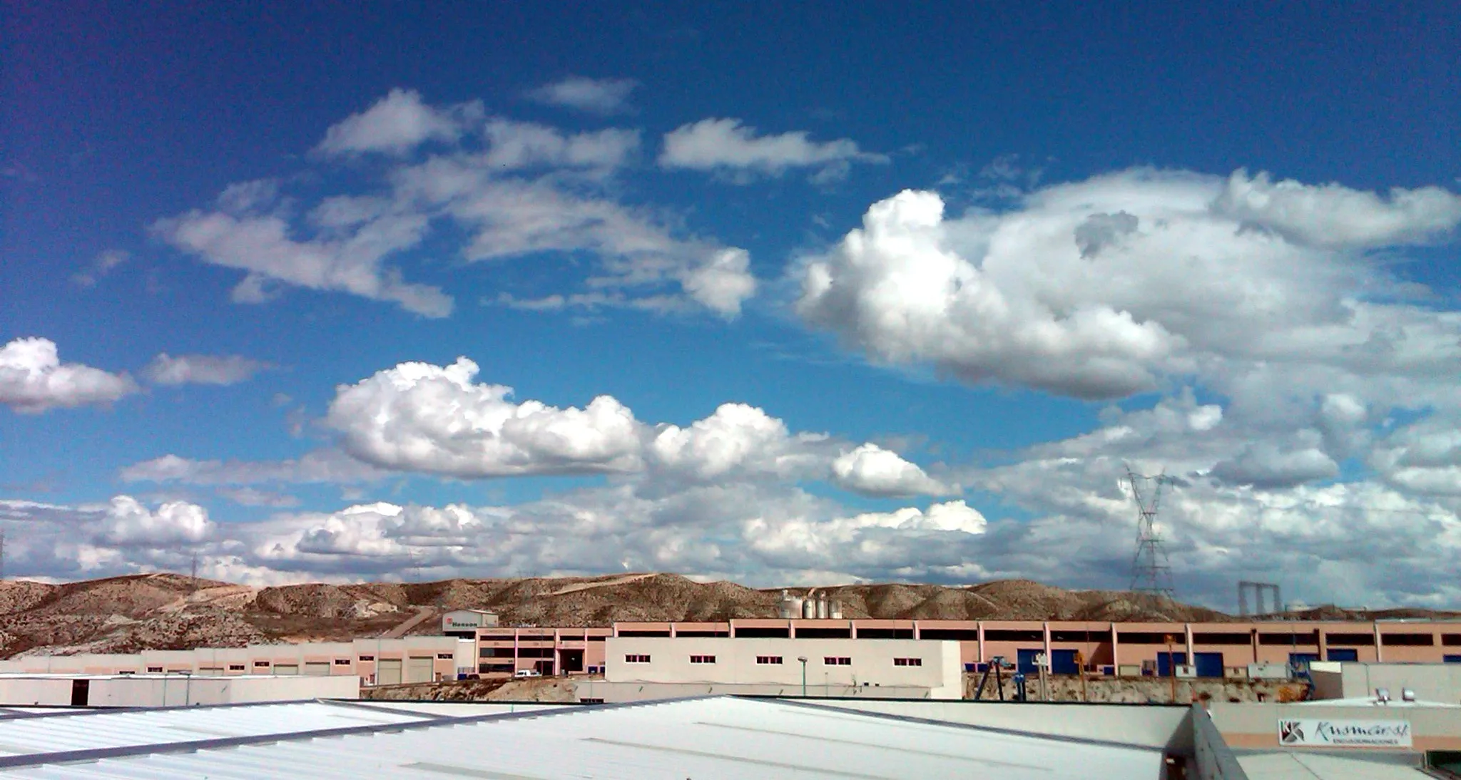 Photo showing: Cielo con nubes en Cuarte de Huerva