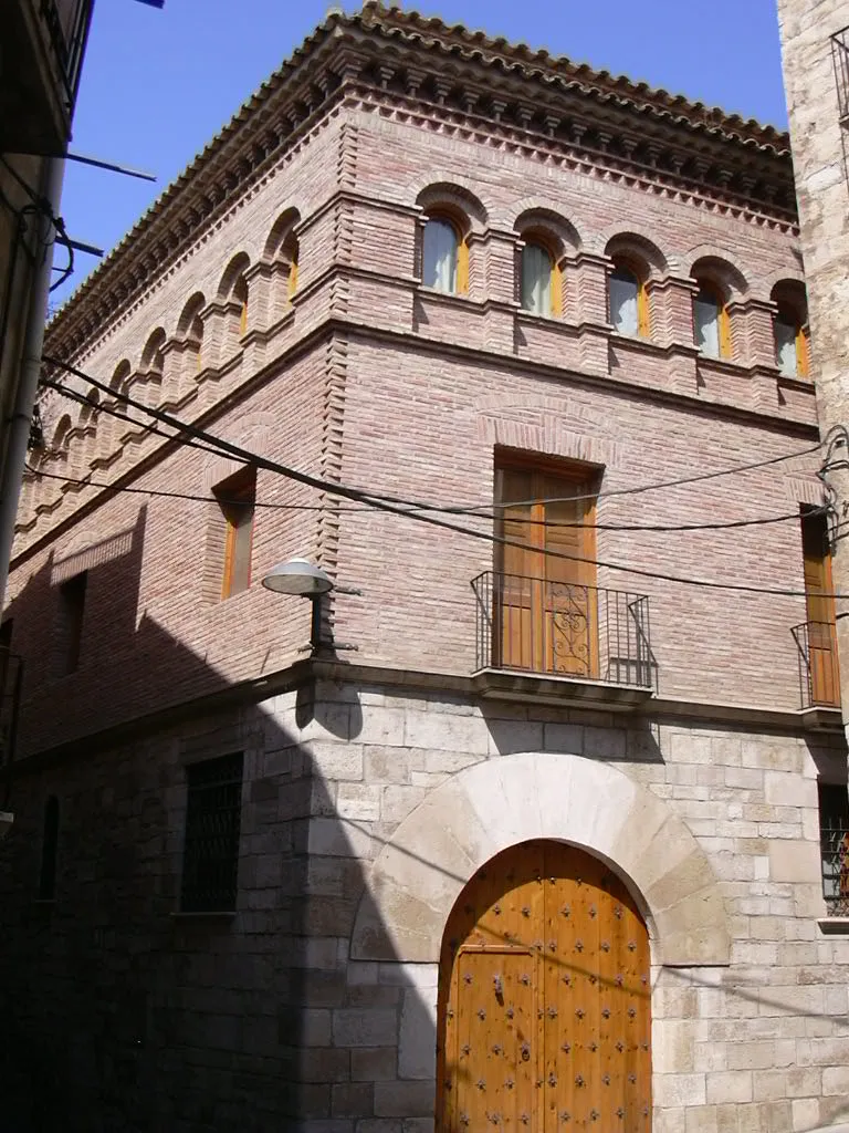 Photo showing: Fraga. Casa Cabrera