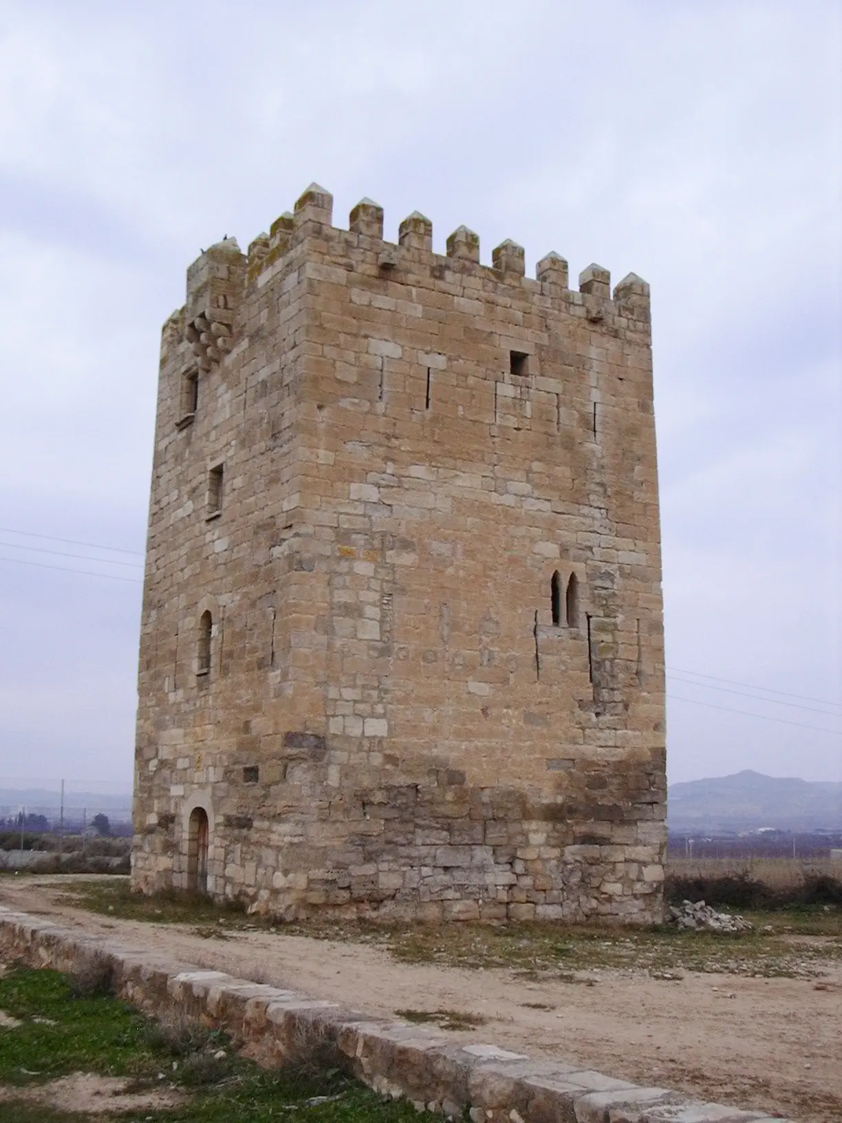 Photo showing: Torre dels Frares, abans l'Almúnia dels Templers, a Fraga.