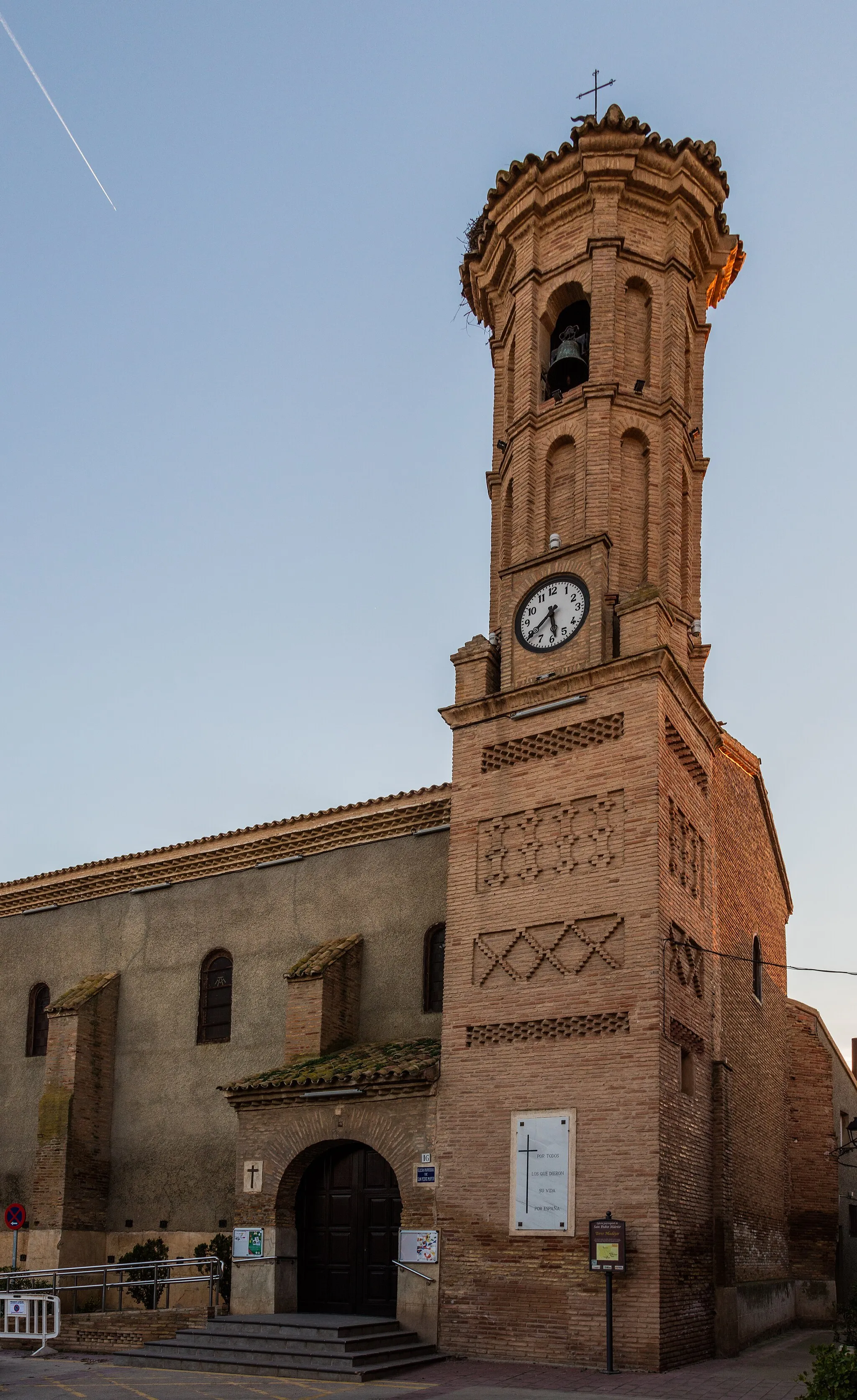 Photo showing: Church of St Peter Martyr of Verona, Pinseque, Saragossa, Spain