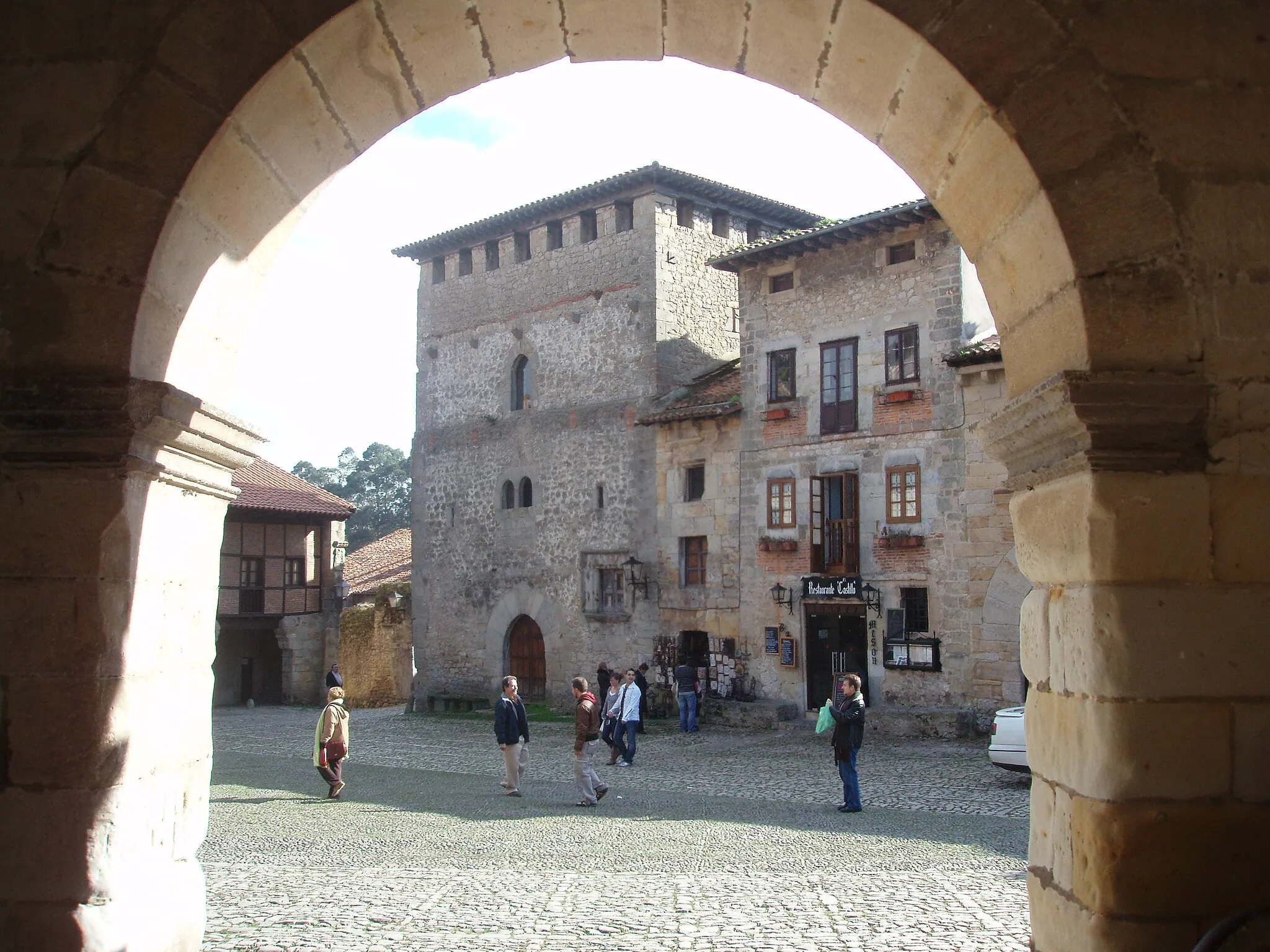 Photo showing: Plaza Mayor, Santillana del Mar.