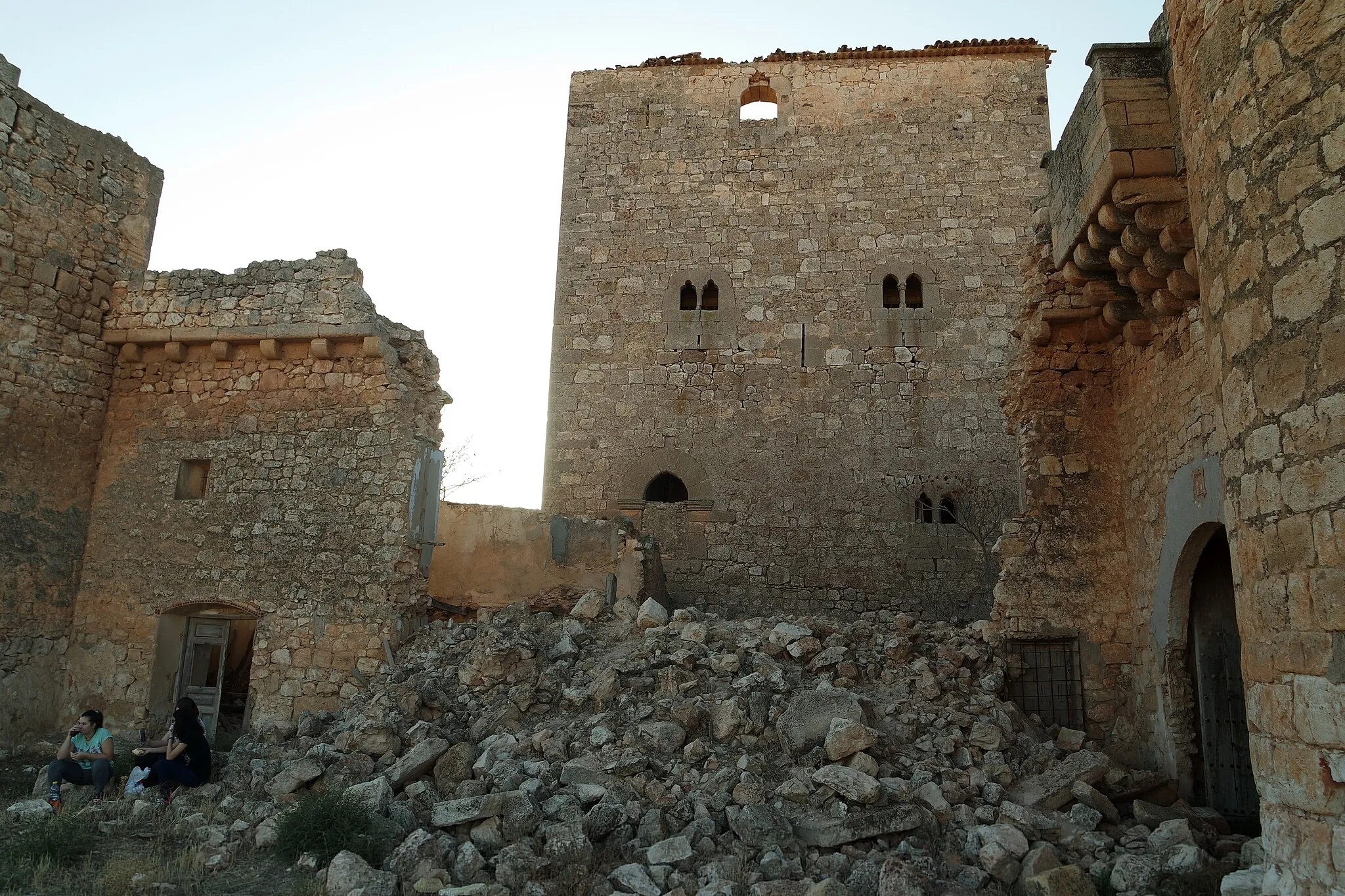 Photo showing: Castle of Santiago de la Torre today.