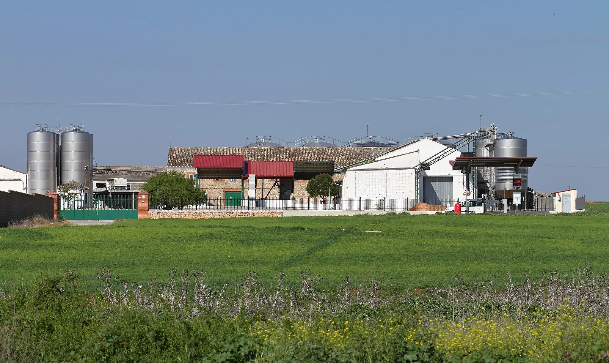 Photo showing: Horcajo de Santiago, Cooperativa agricola