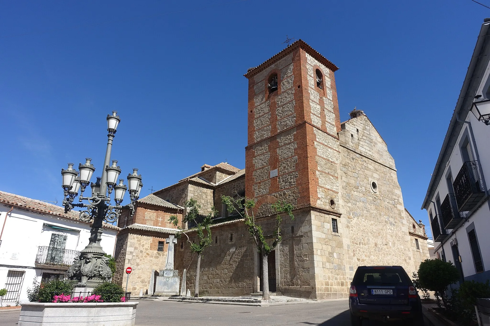 Photo showing: Iglesia de San Miguel Arcángel, en Navahermosa (Toledo, España).