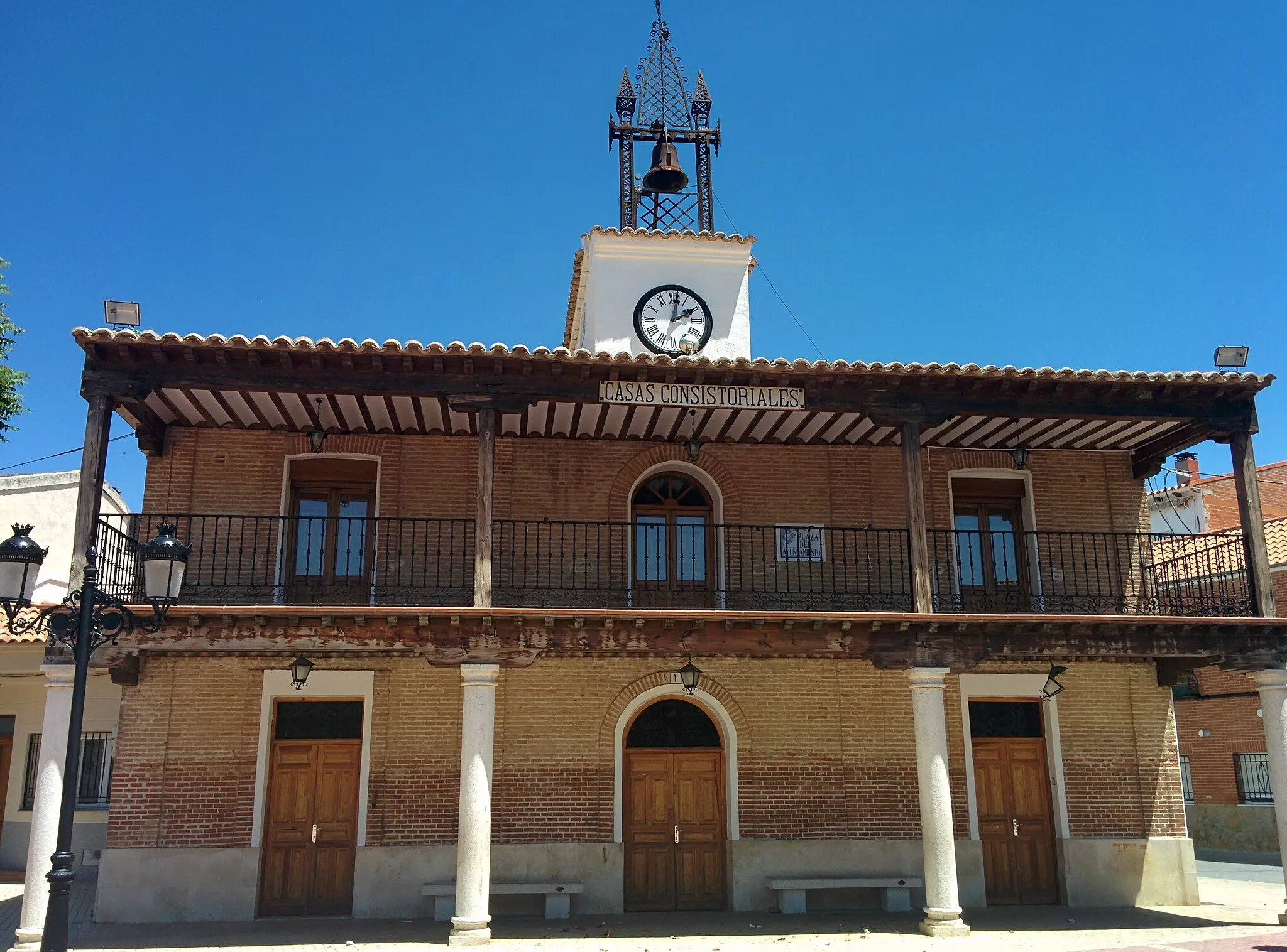 Photo showing: Casa consistorial de Numancia de la Sagra (Toledo, España).