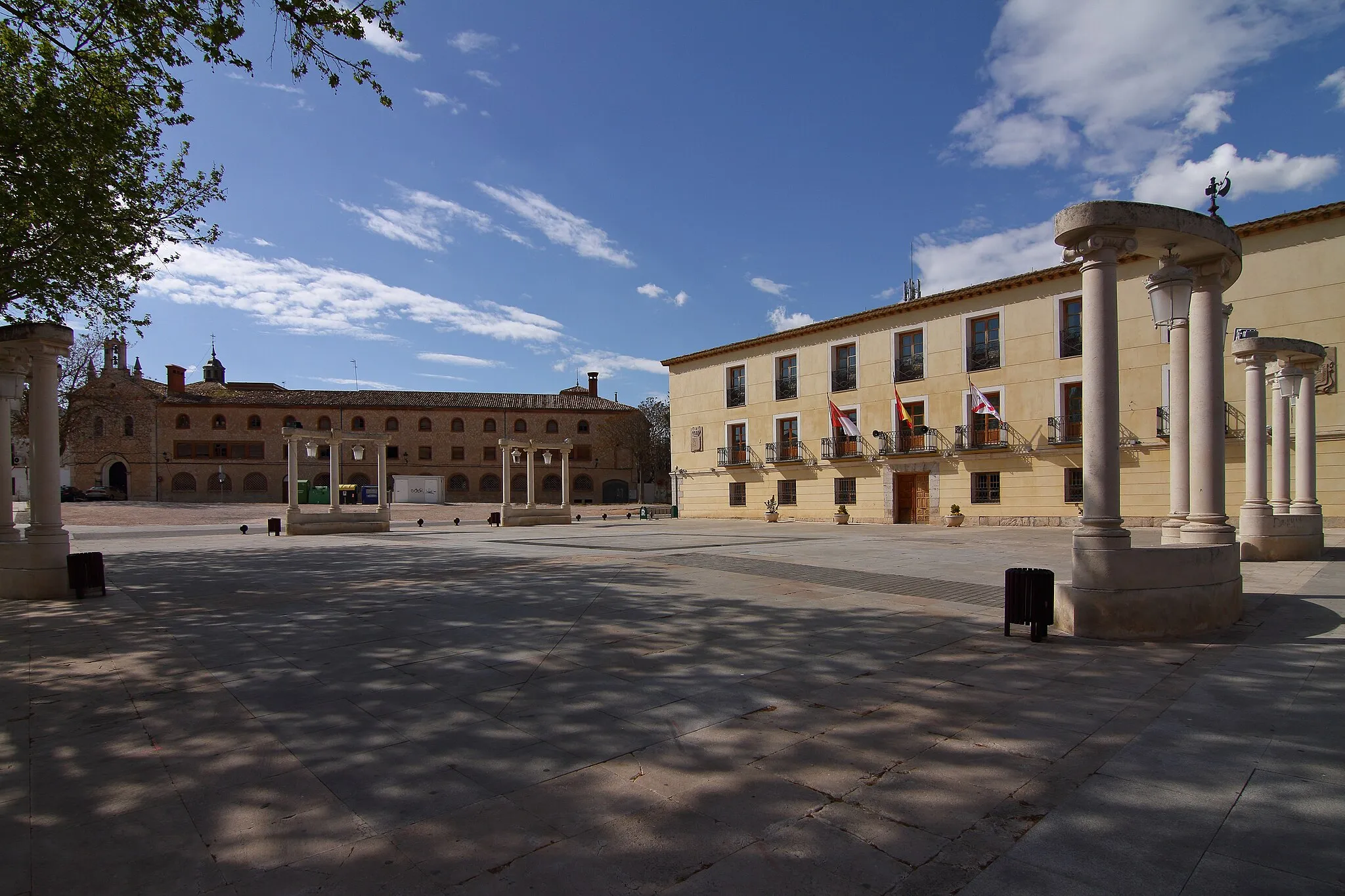 Photo showing: Tarancón, Plaza del Ayuntamiento, Palacio de los Duques de Riánsares