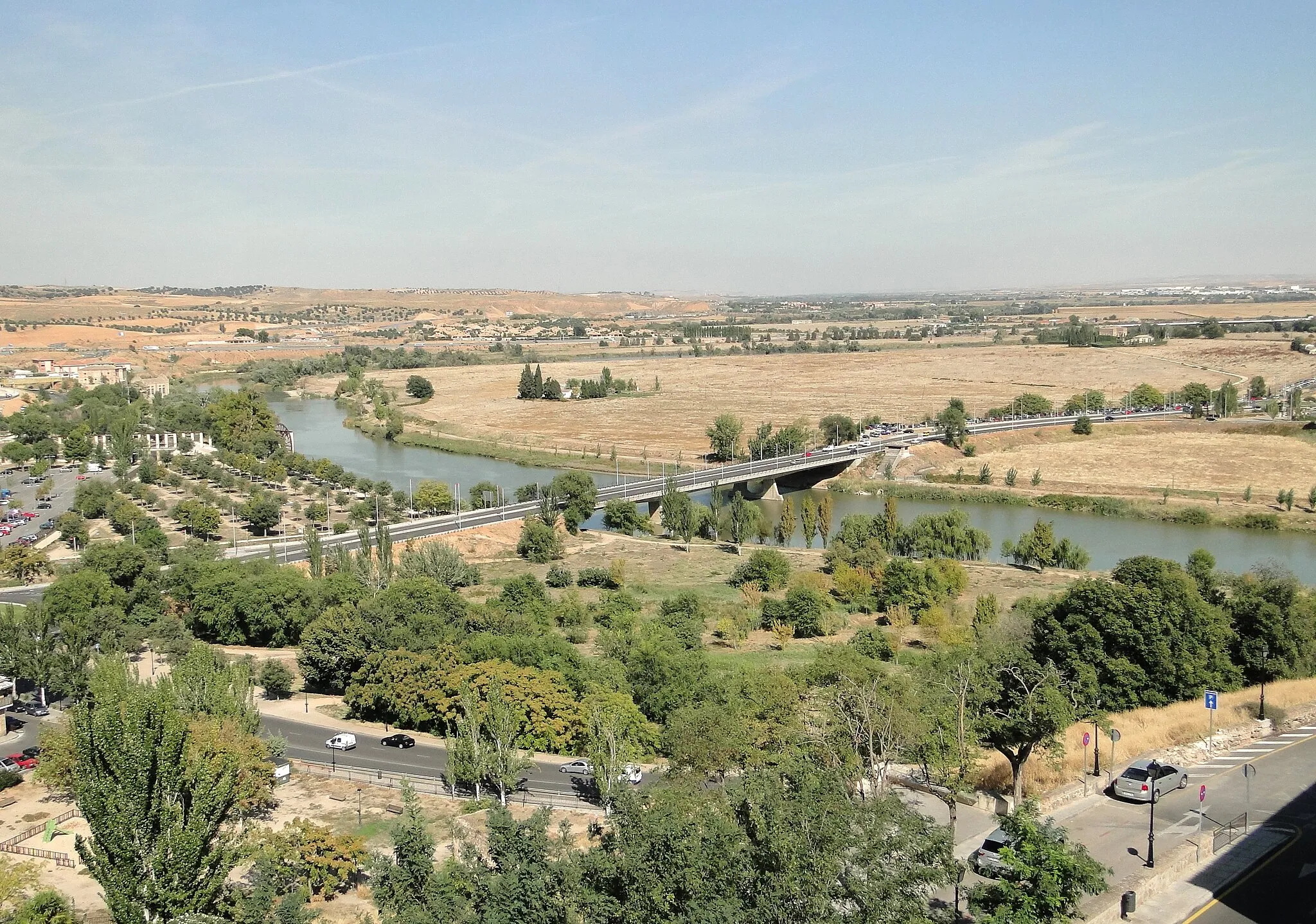 Photo showing: Azarquiel Bridge on Tagus River, Toledo, Spain