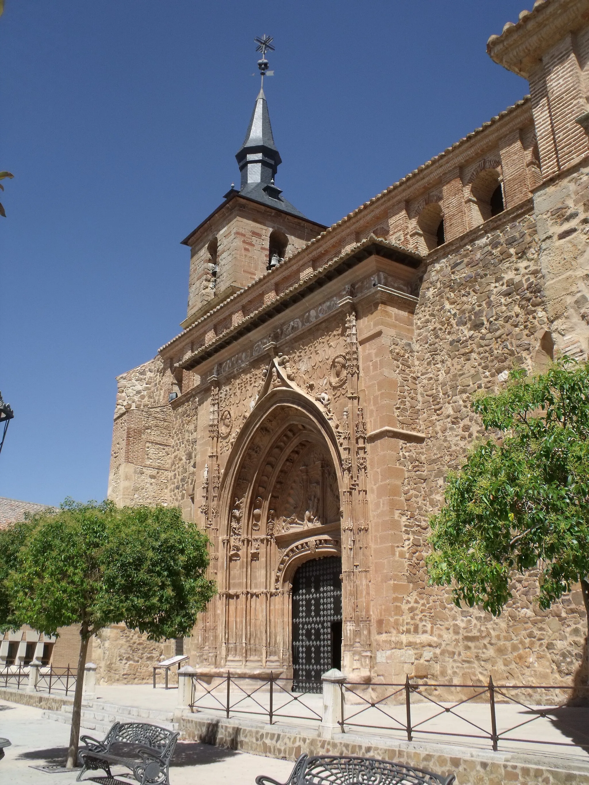 Photo showing: Plaza de España, iglesia parroquial