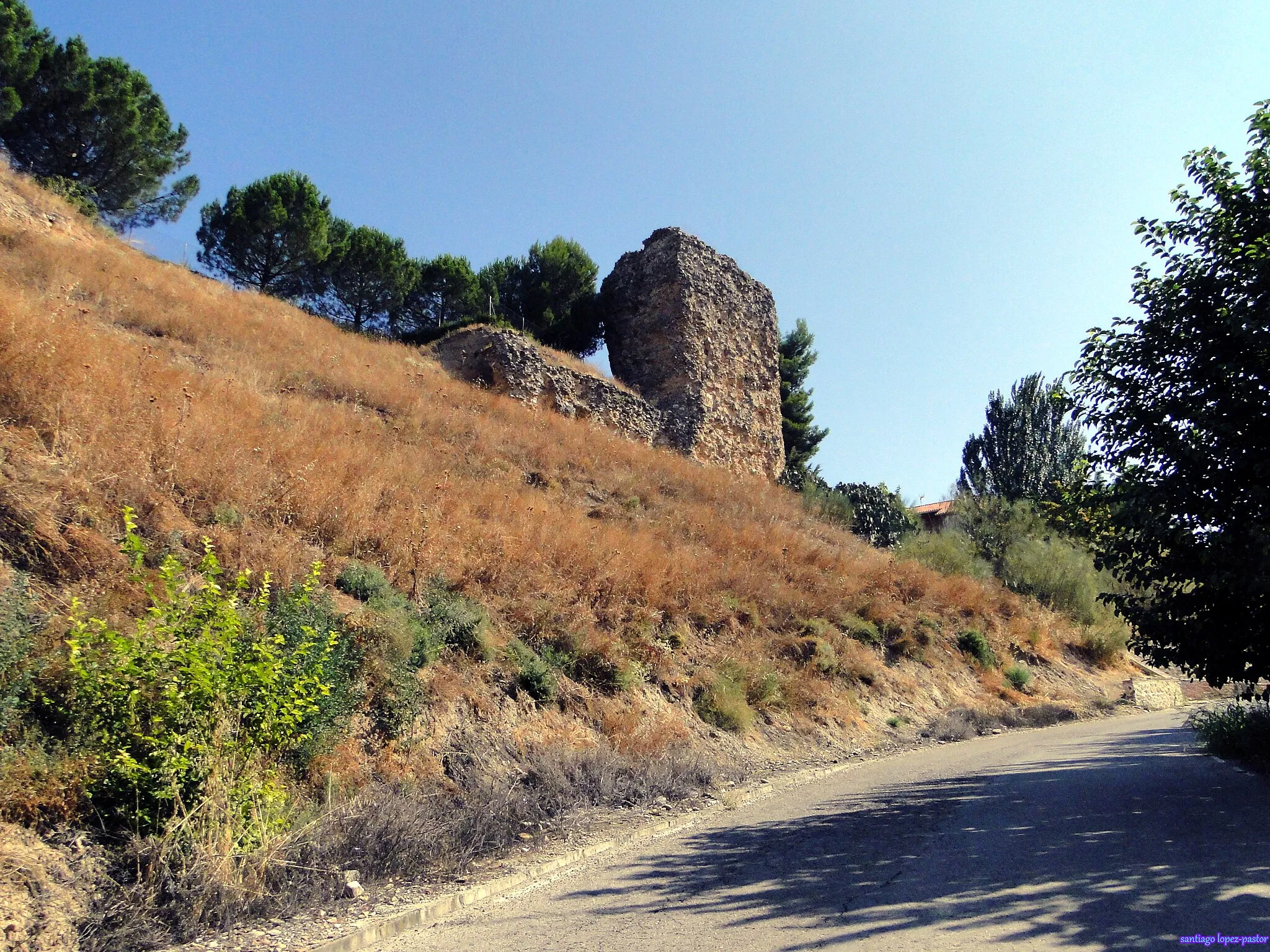 Photo showing: Uceda