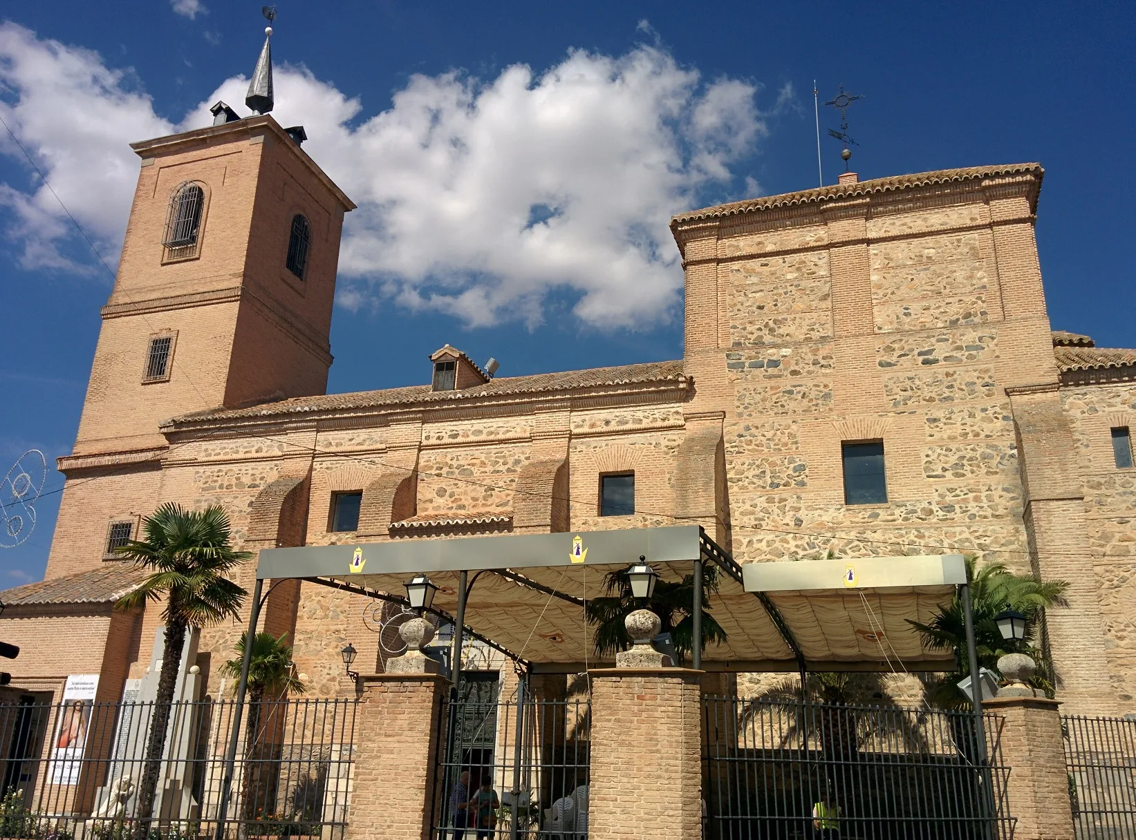 Photo showing: Santuario del cristo de la Veracruz de Urda