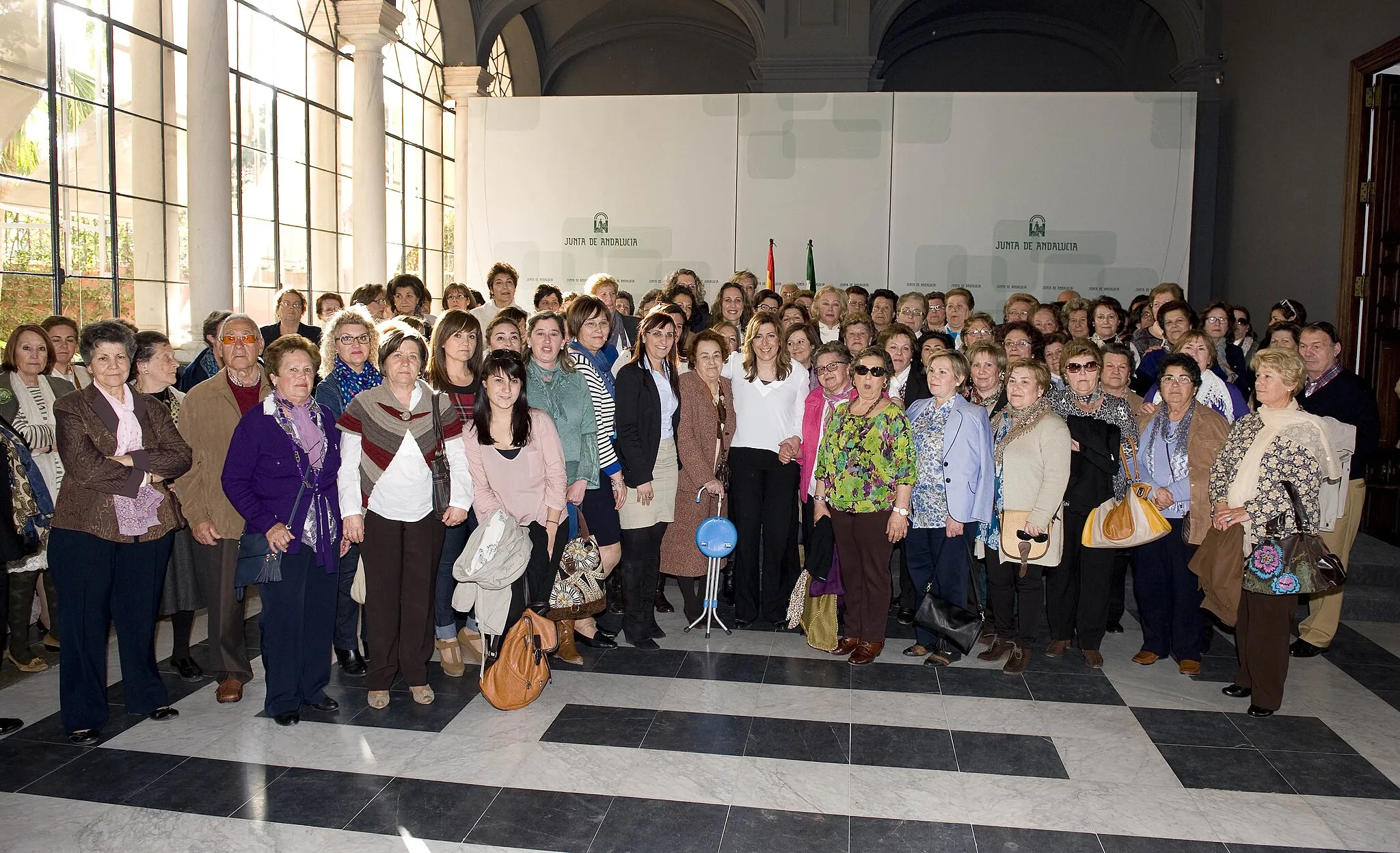 Photo showing: 14.03.11 Grupo Mujeres de Villamanrique 1