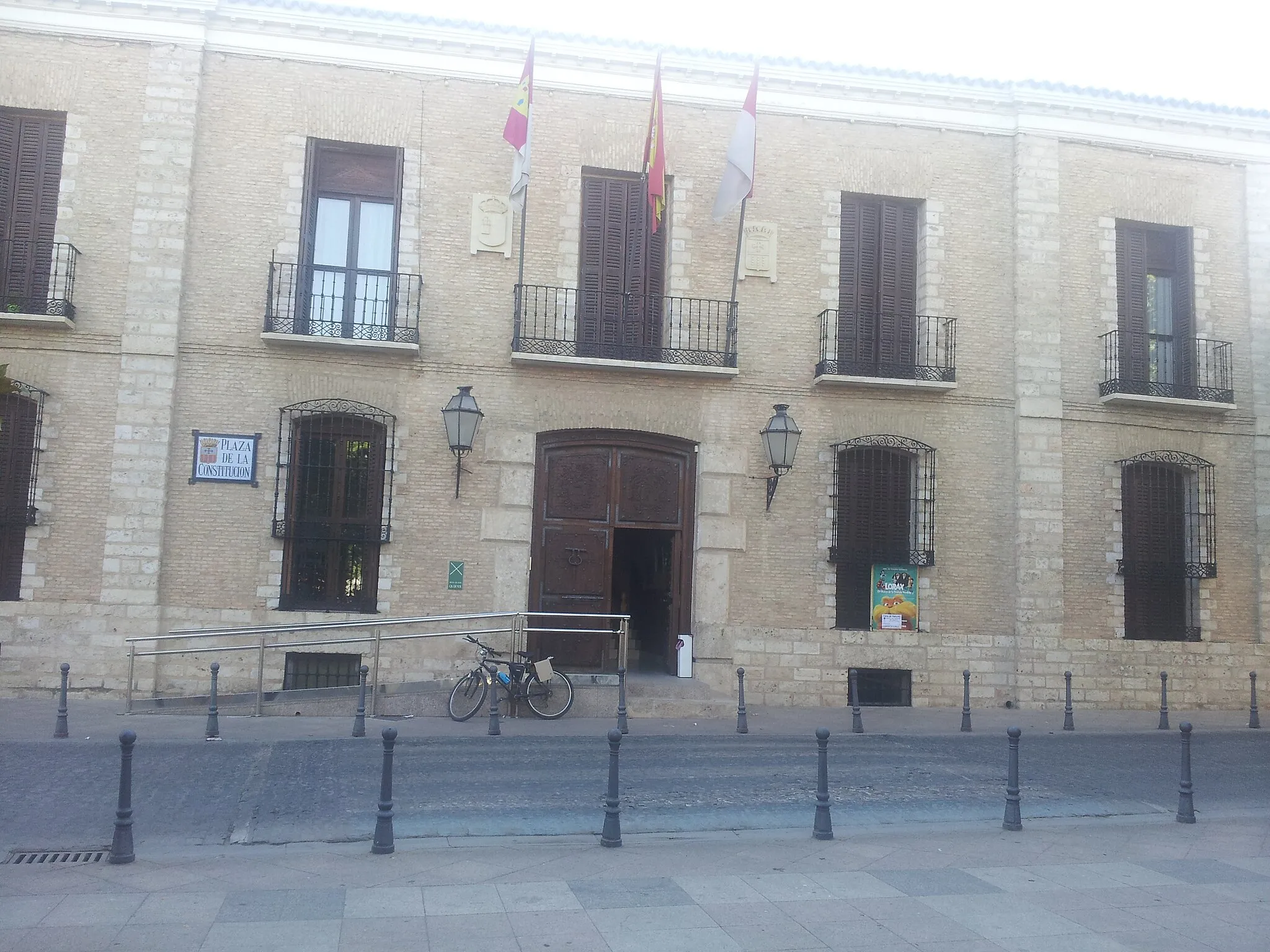 Photo showing: Ayuntamiento de Villarubia de los Ojos (Provincia de Ciudad Real)