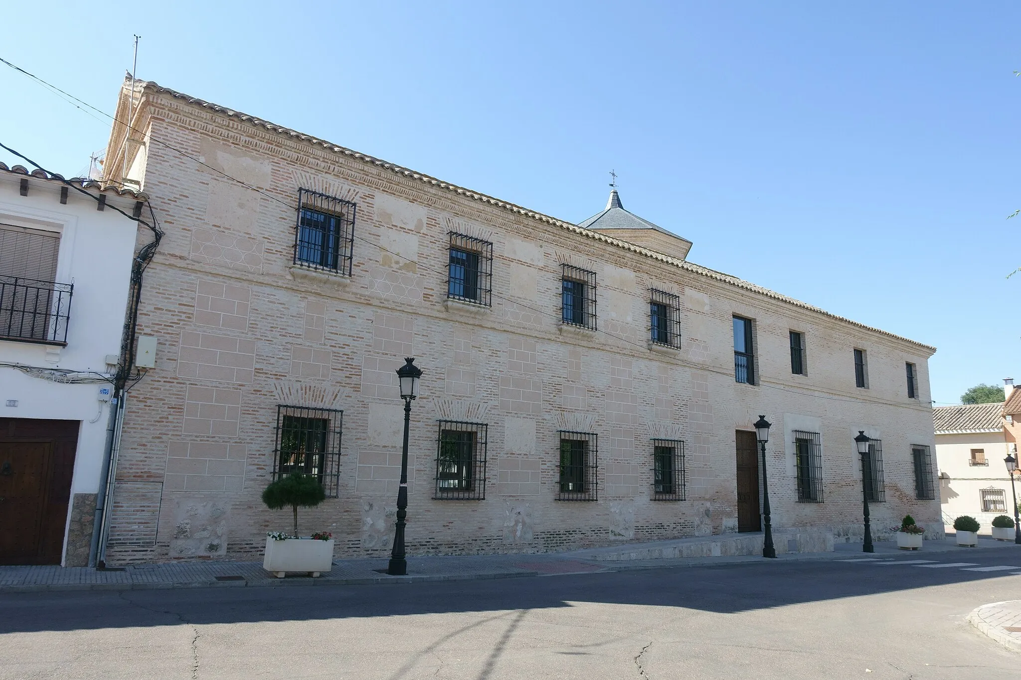 Photo showing: Hospital de San Bernardo, Villaseca de la Sagra (Toledo, España).