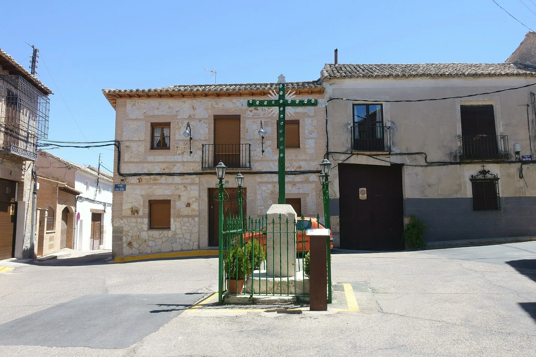 Photo showing: Plaza de la Cruz Verde, en Yepes (Toledo, España).