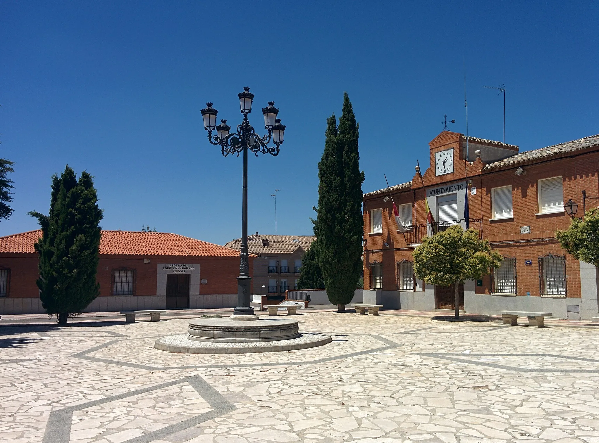 Photo showing: Antigua casa consistorial de Yuncos (Toledo, España).