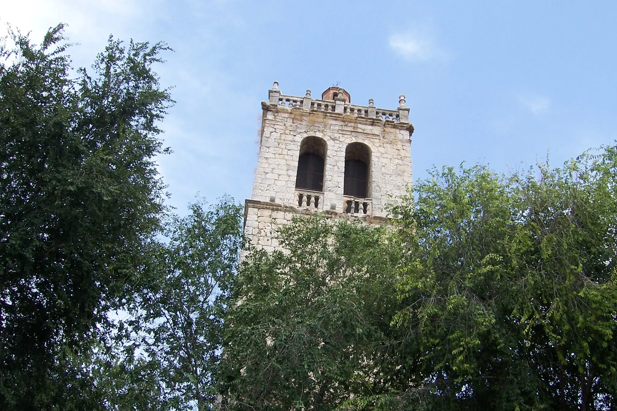 Photo showing: Aldeamayor de San Martín (Valladolid, España). Torre de la iglesia de San Martín de Tours.