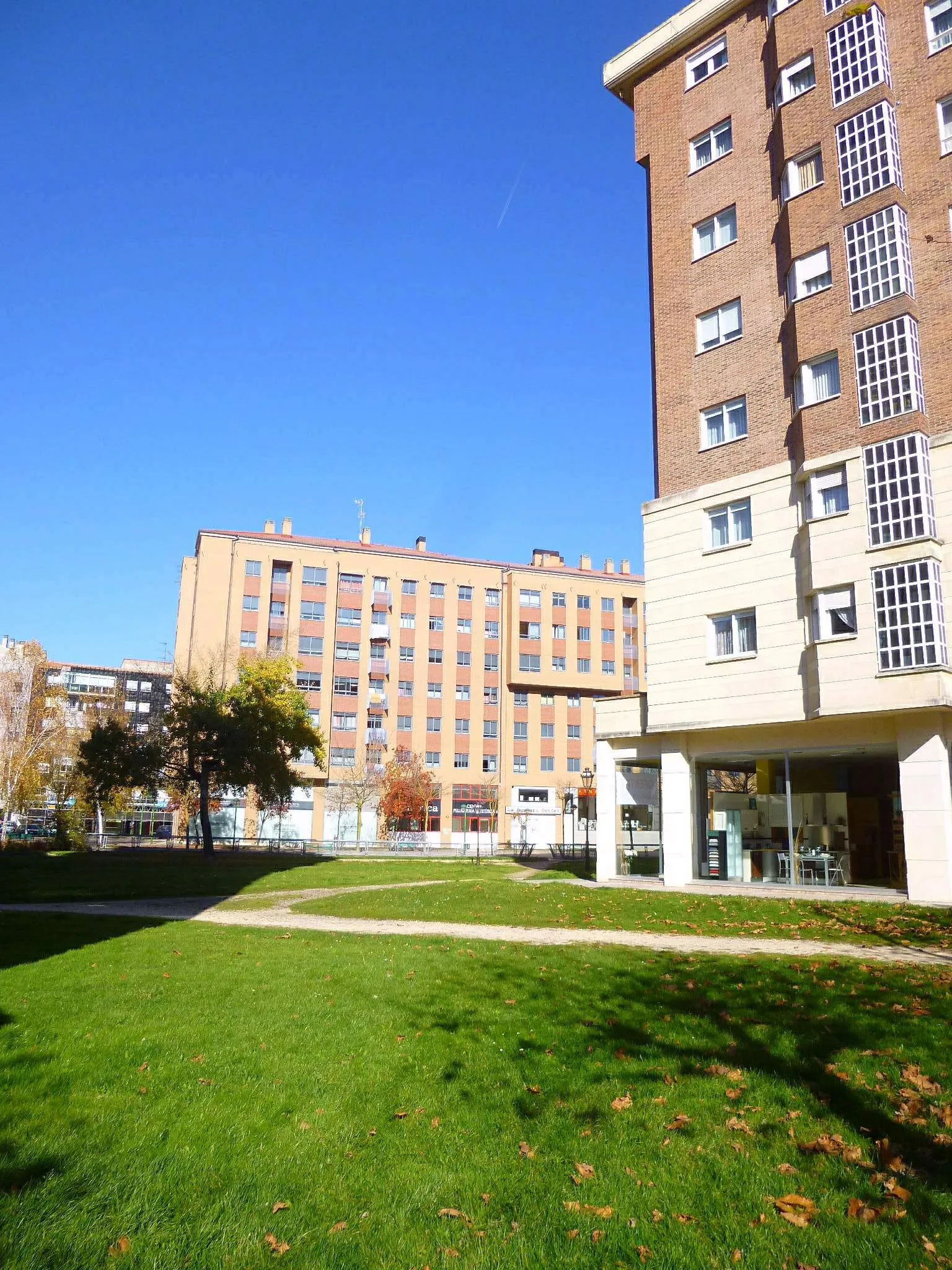 Photo showing: Barrio de Gamonal (Burgos)