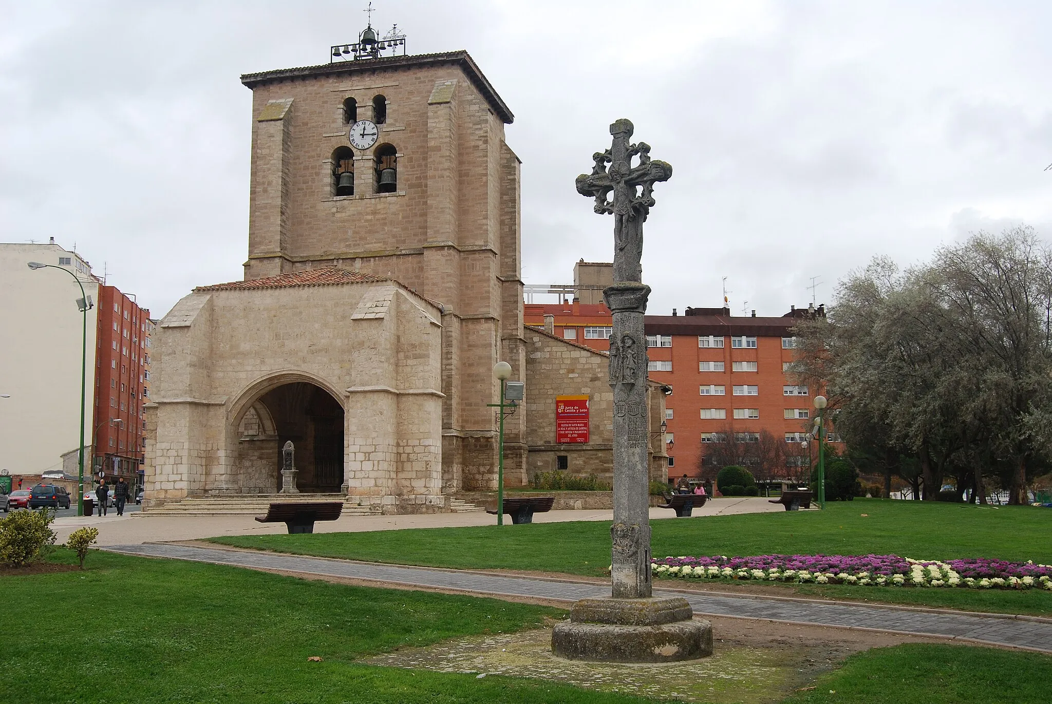 Photo showing: Church of Nuestra Señora Santa María la Real y Antigua de Gamonal, in Burgos (Spain).