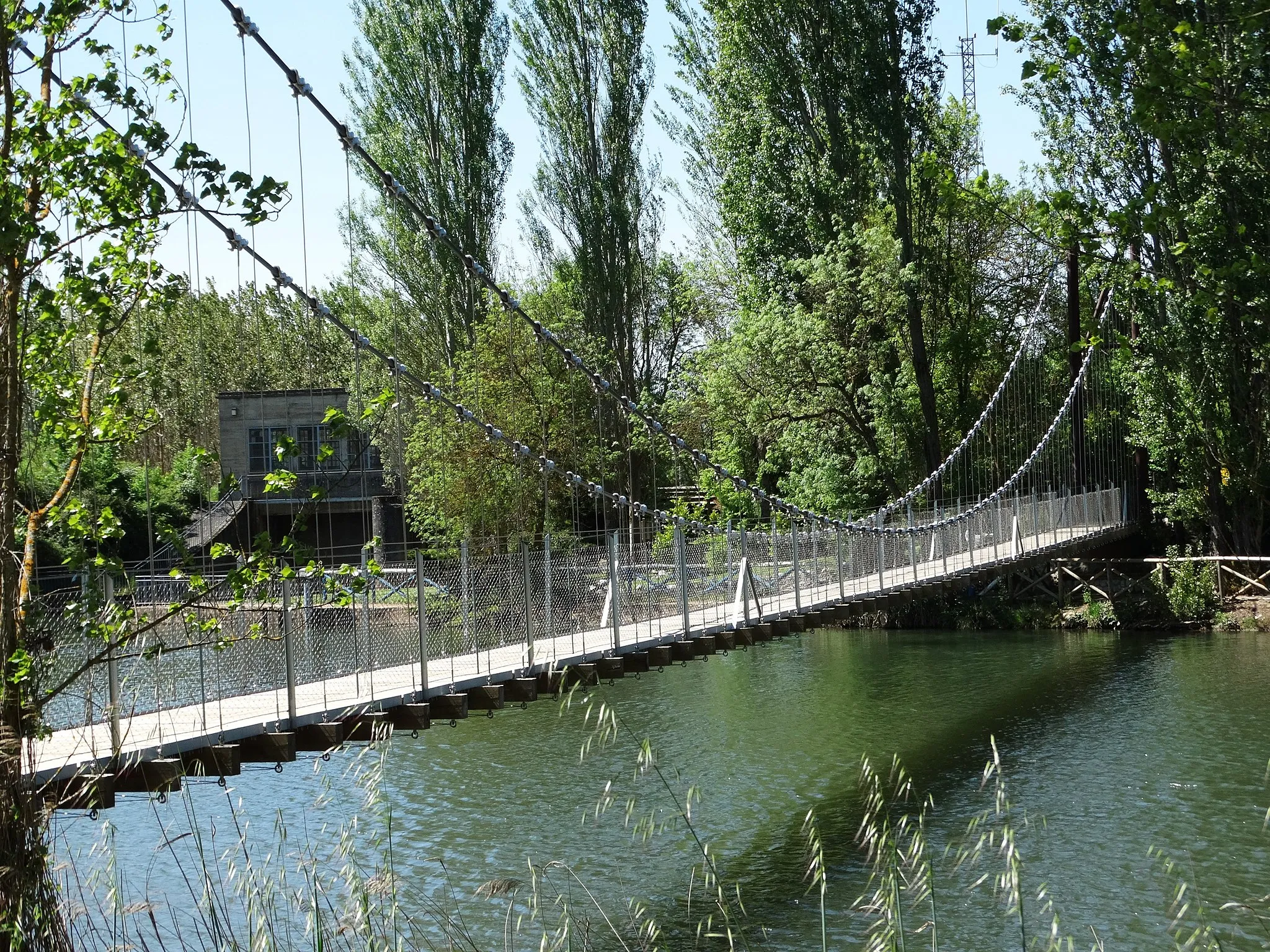 Photo showing: Pasarela de San Andrés sobre el río Pisuerga