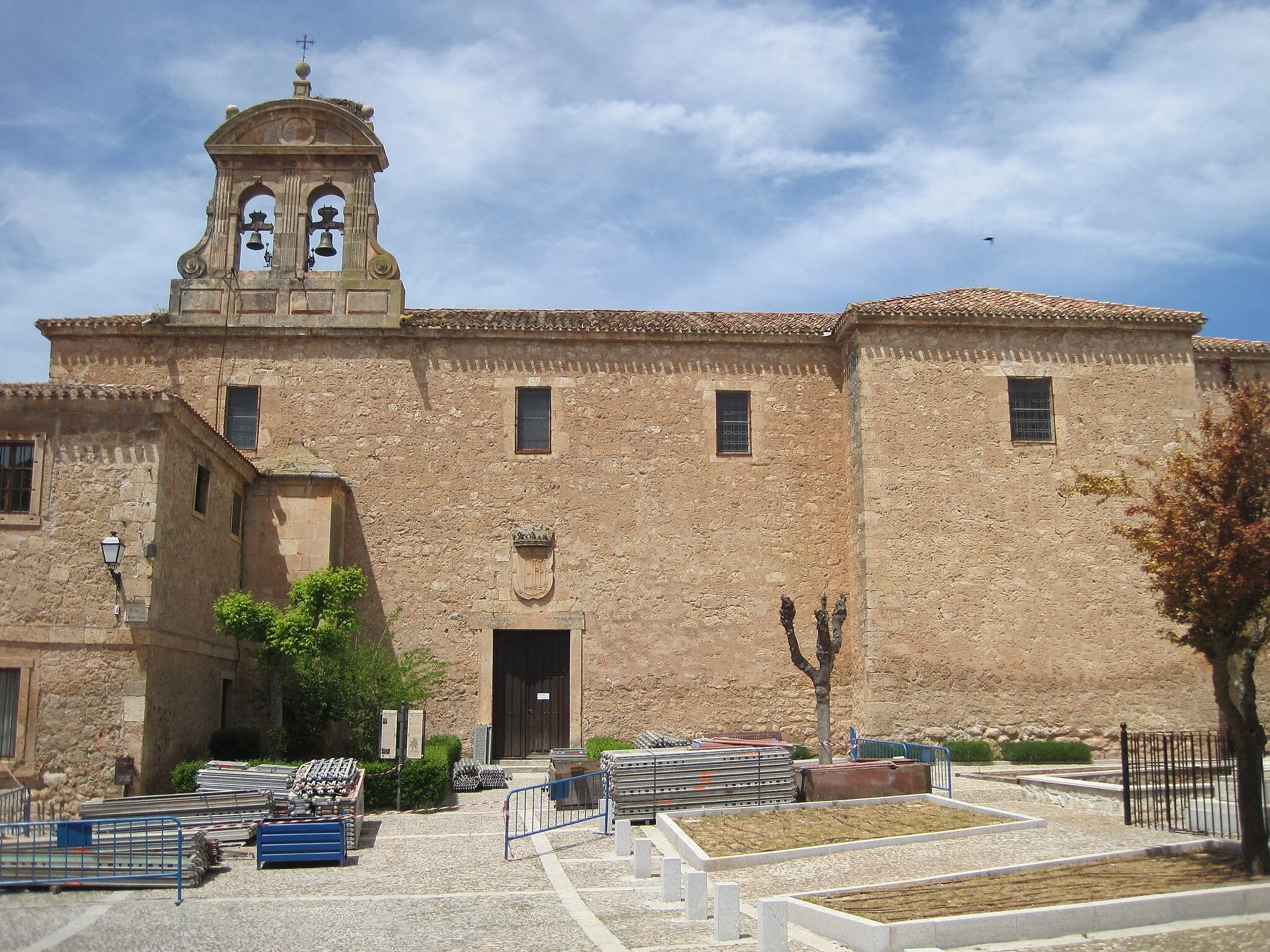 Photo showing: Vista externa del Convento de Santa Clara de Lerma.