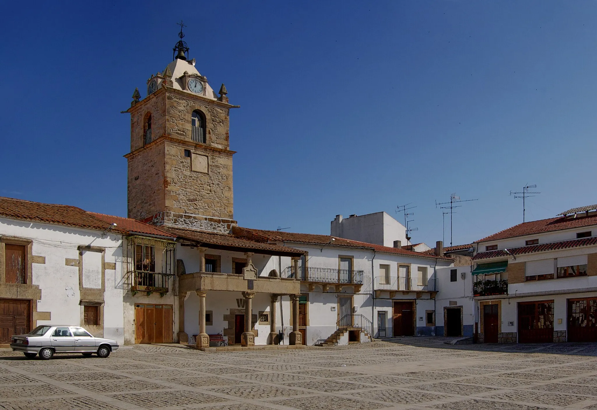 Photo showing: Plaza de Lumbrales, España