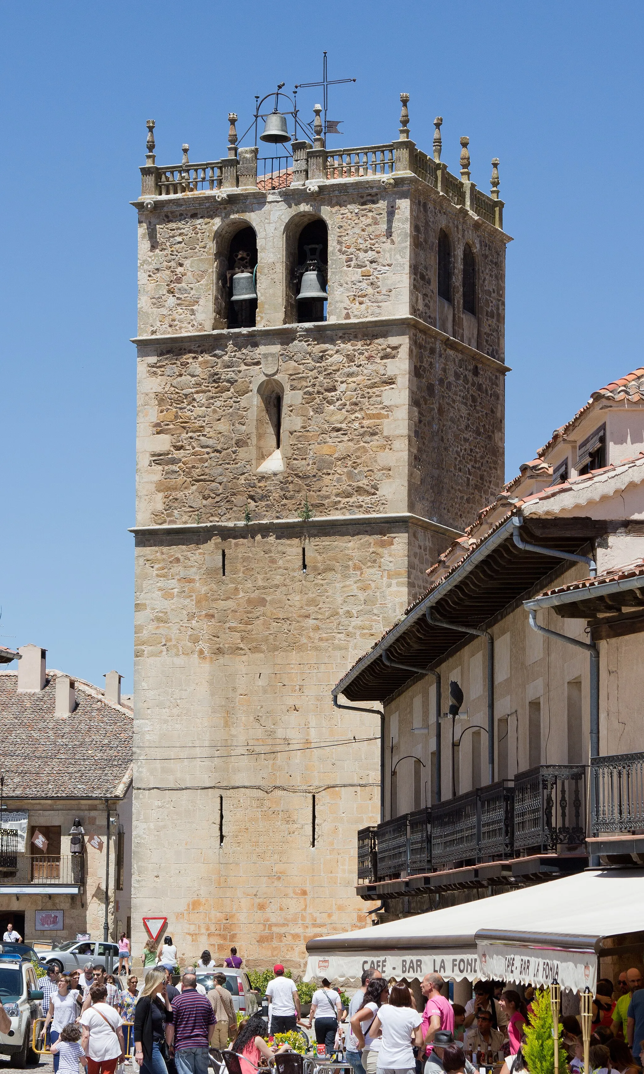 Photo showing: Church of Our Lady of the Cloak, Riaza, Segovia, Castile and León, Spain.