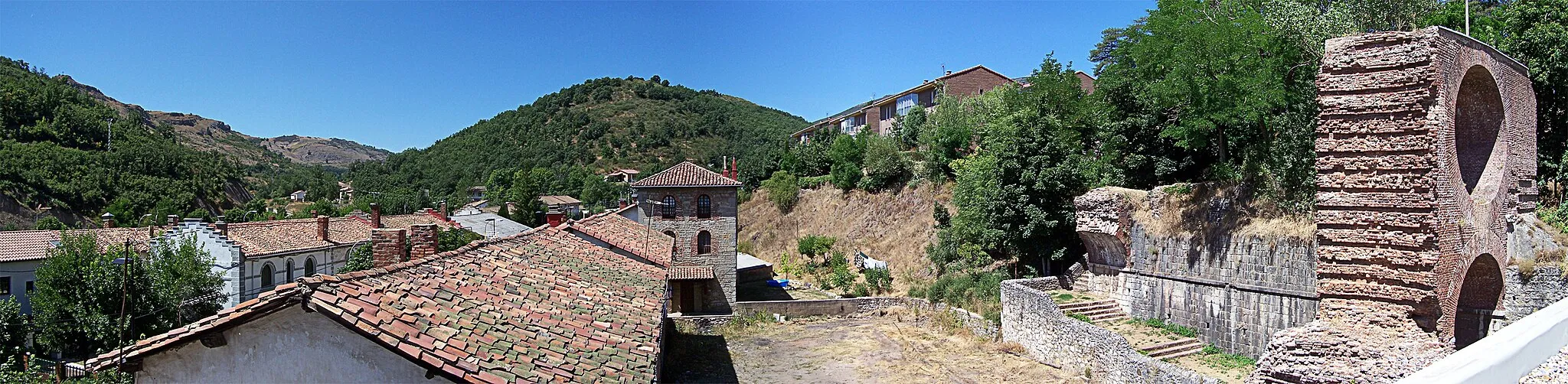 Photo showing: Ruinas de la Ferrería de San Blas (Sabero)