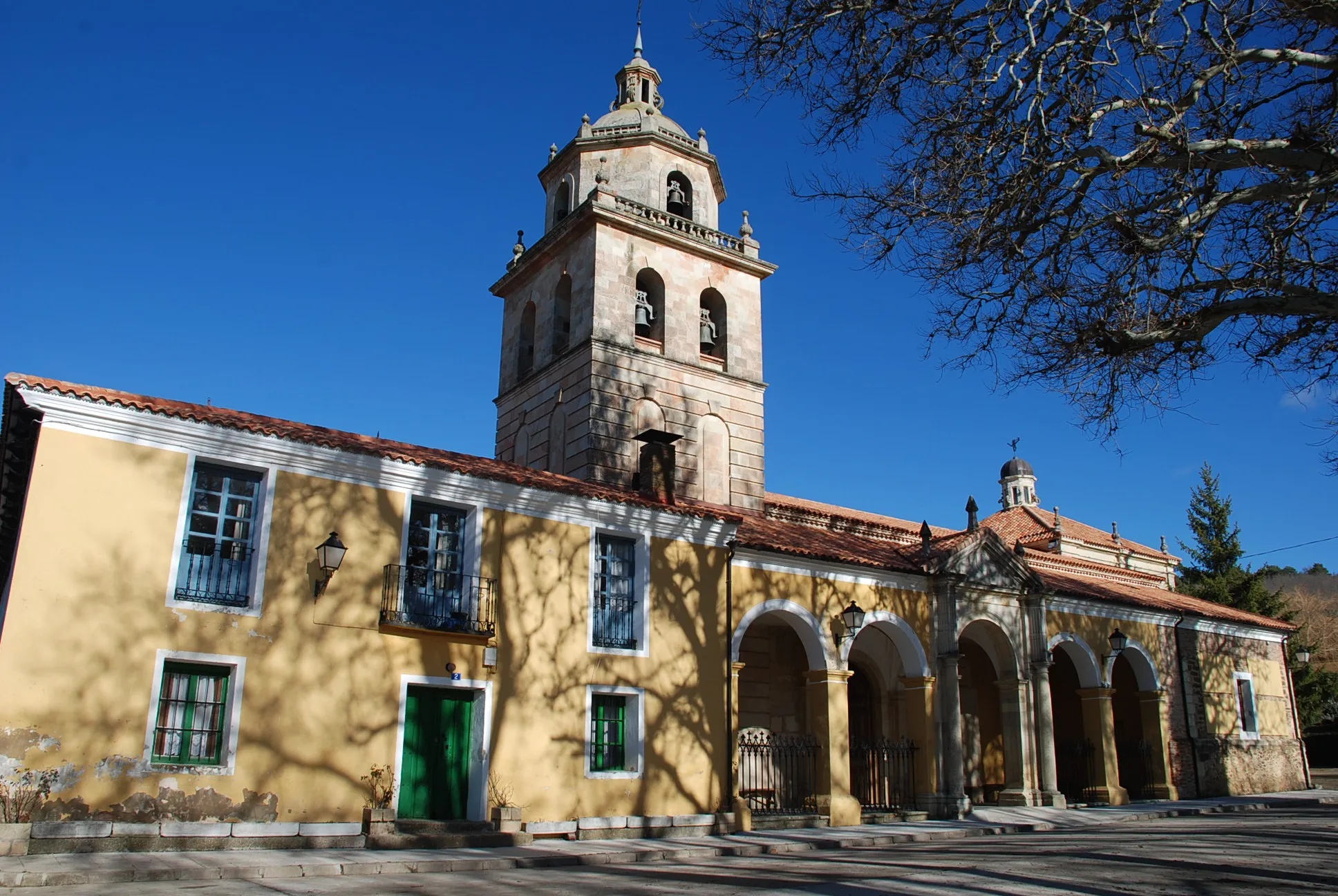 Photo showing: Hermitage of Nuestra Señora del Valle in Saldaña (Palencia, Castile and León).