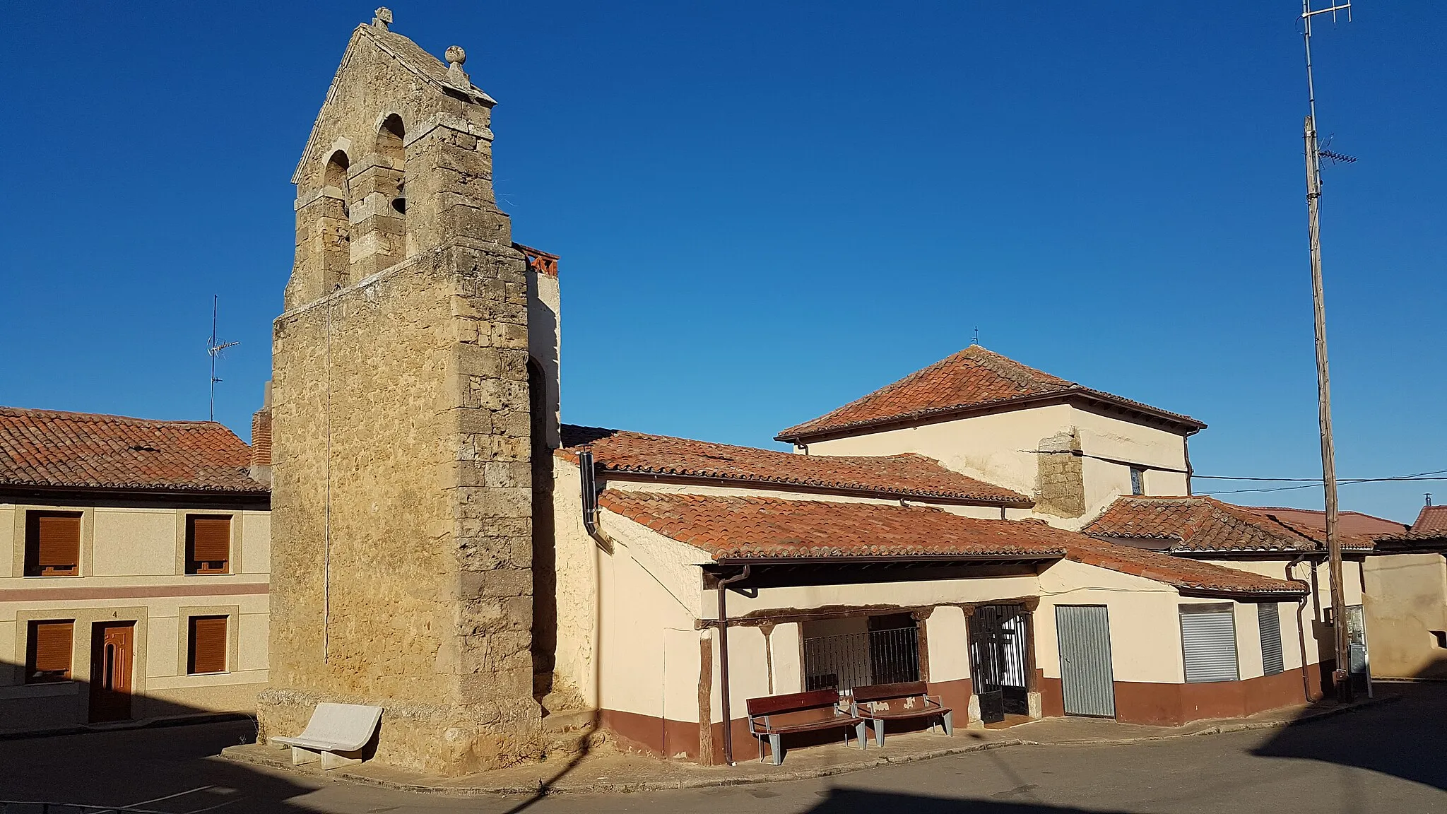 Photo showing: Iglesia de Nuestra Señora de Lario de Carbajosa